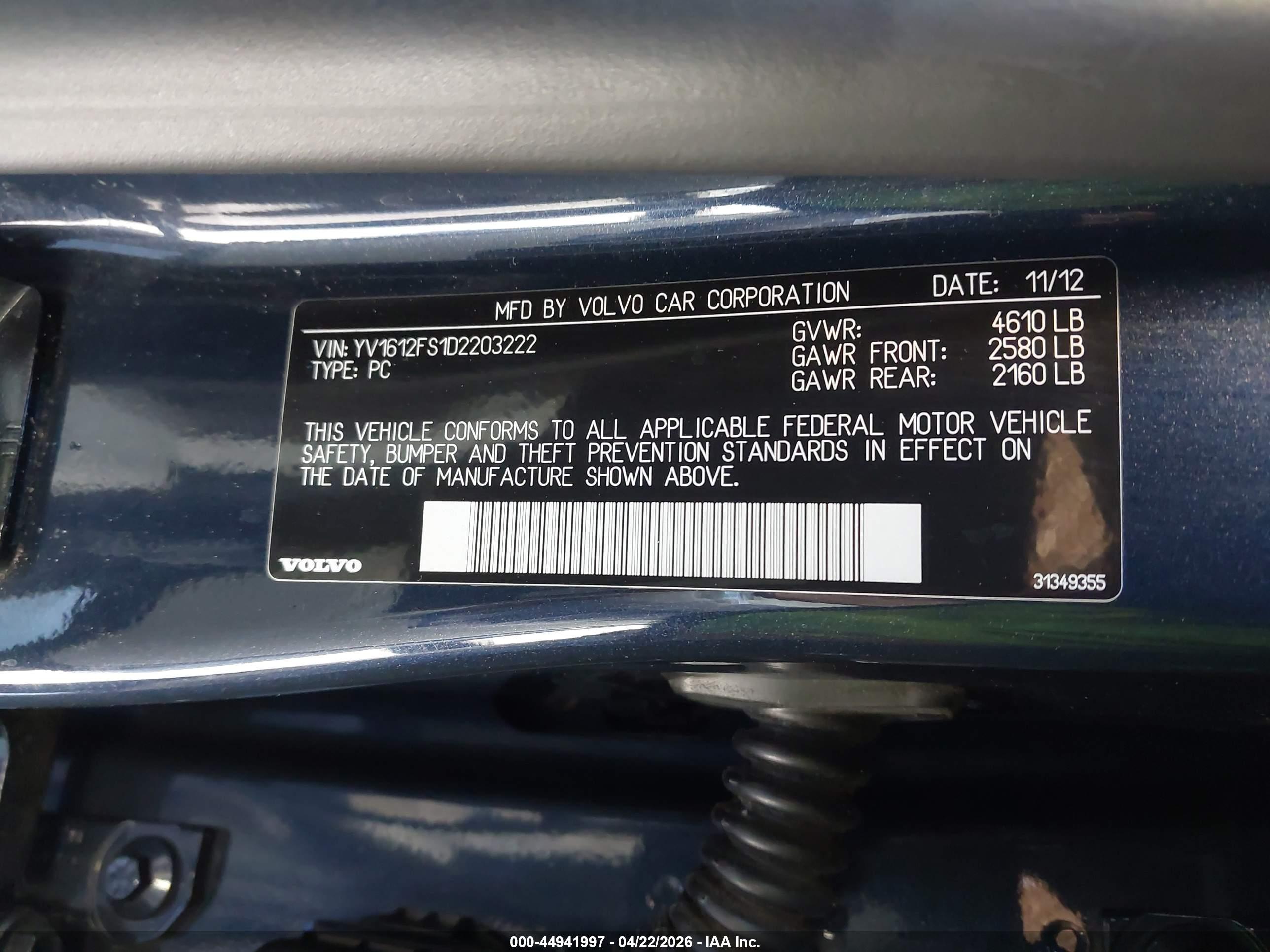 VOLVO S60 image 9