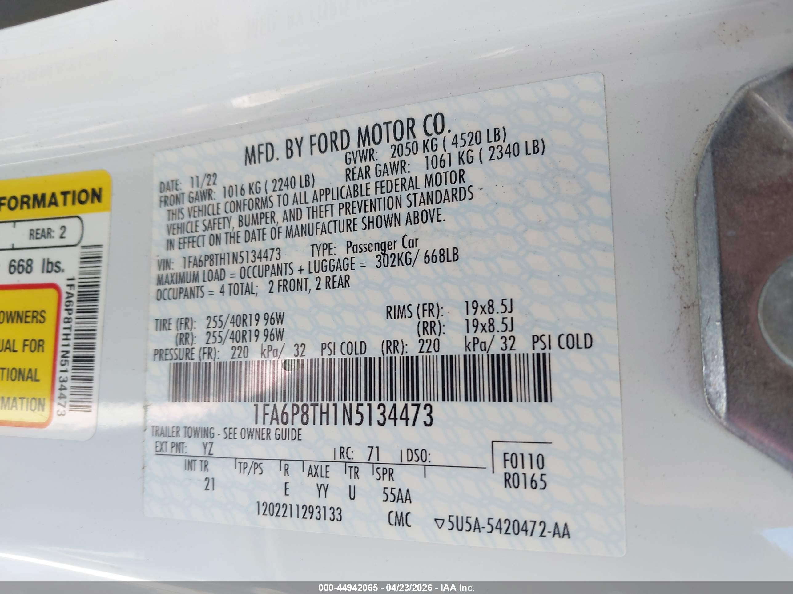 FORD MUSTANG image 9
