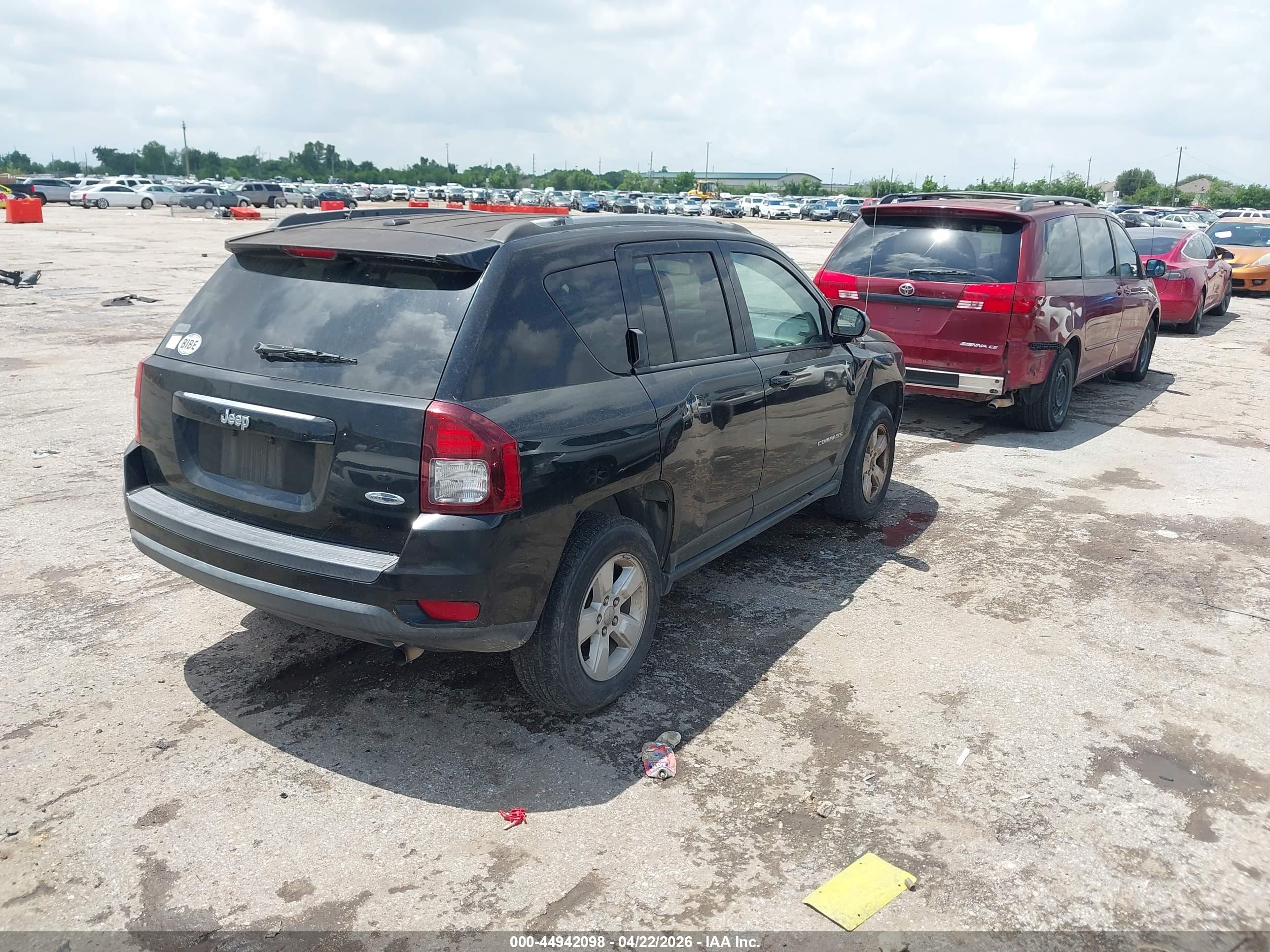 JEEP COMPASS image 4