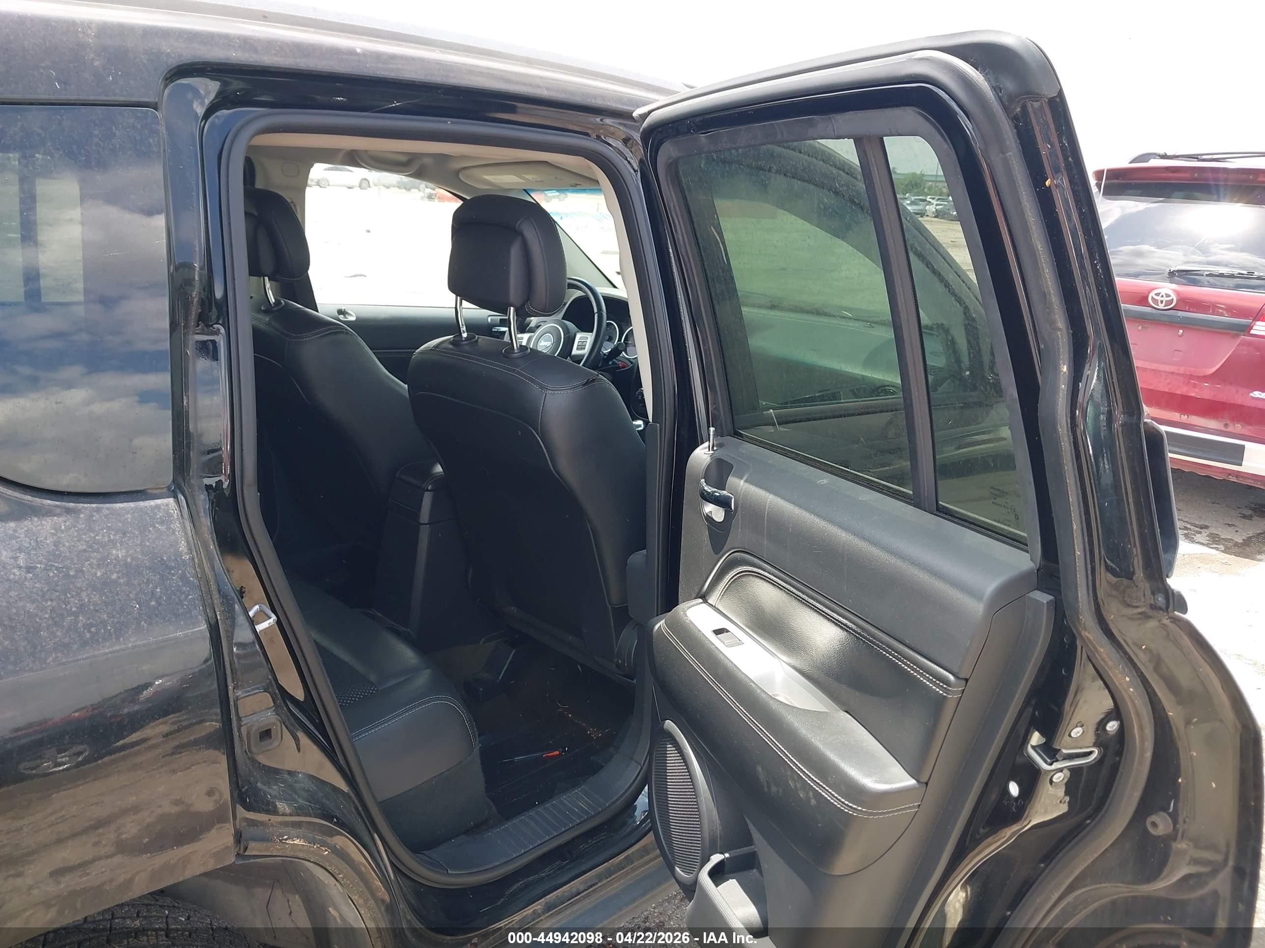 JEEP COMPASS image 8