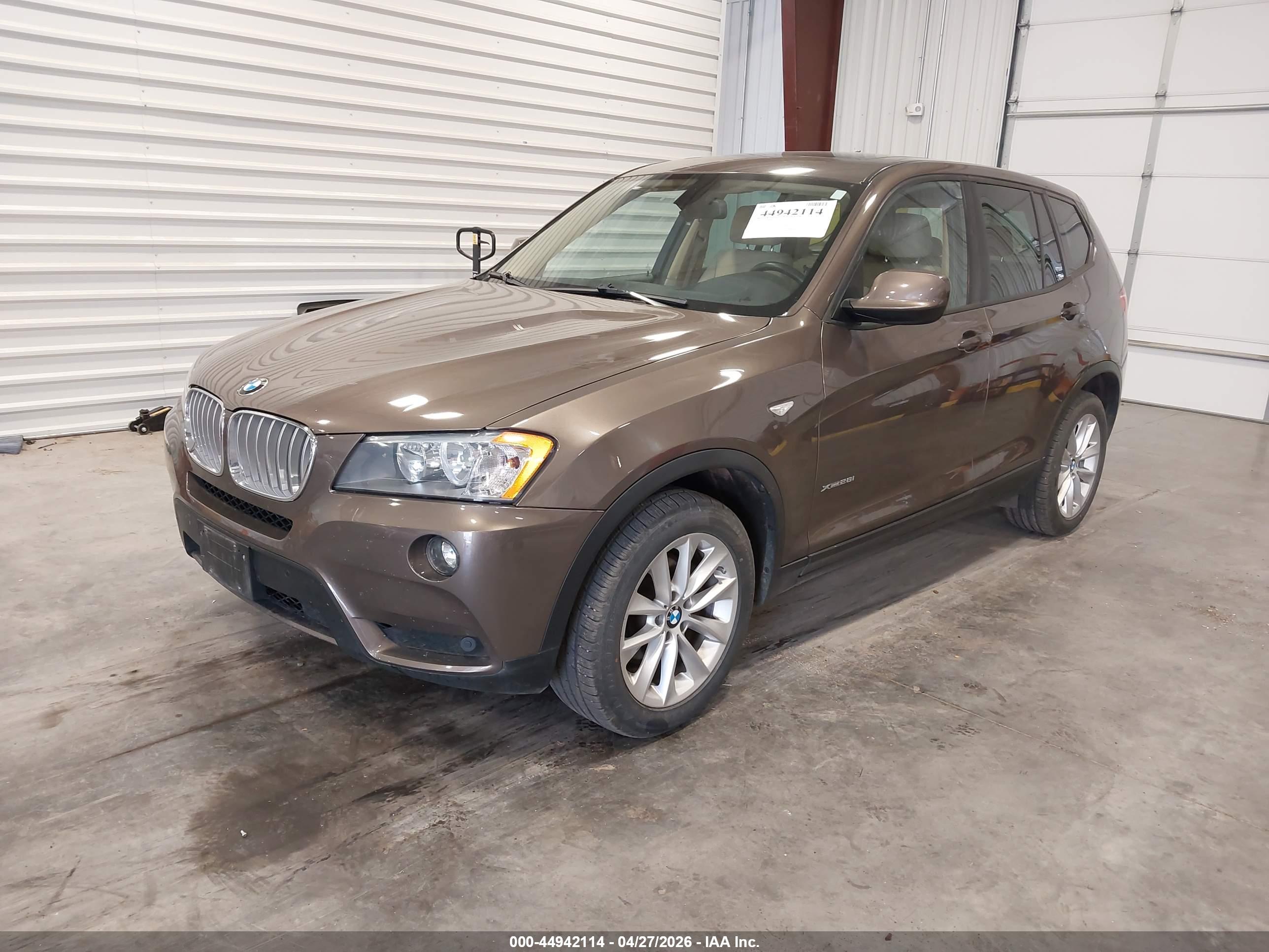 BMW X3 image 2