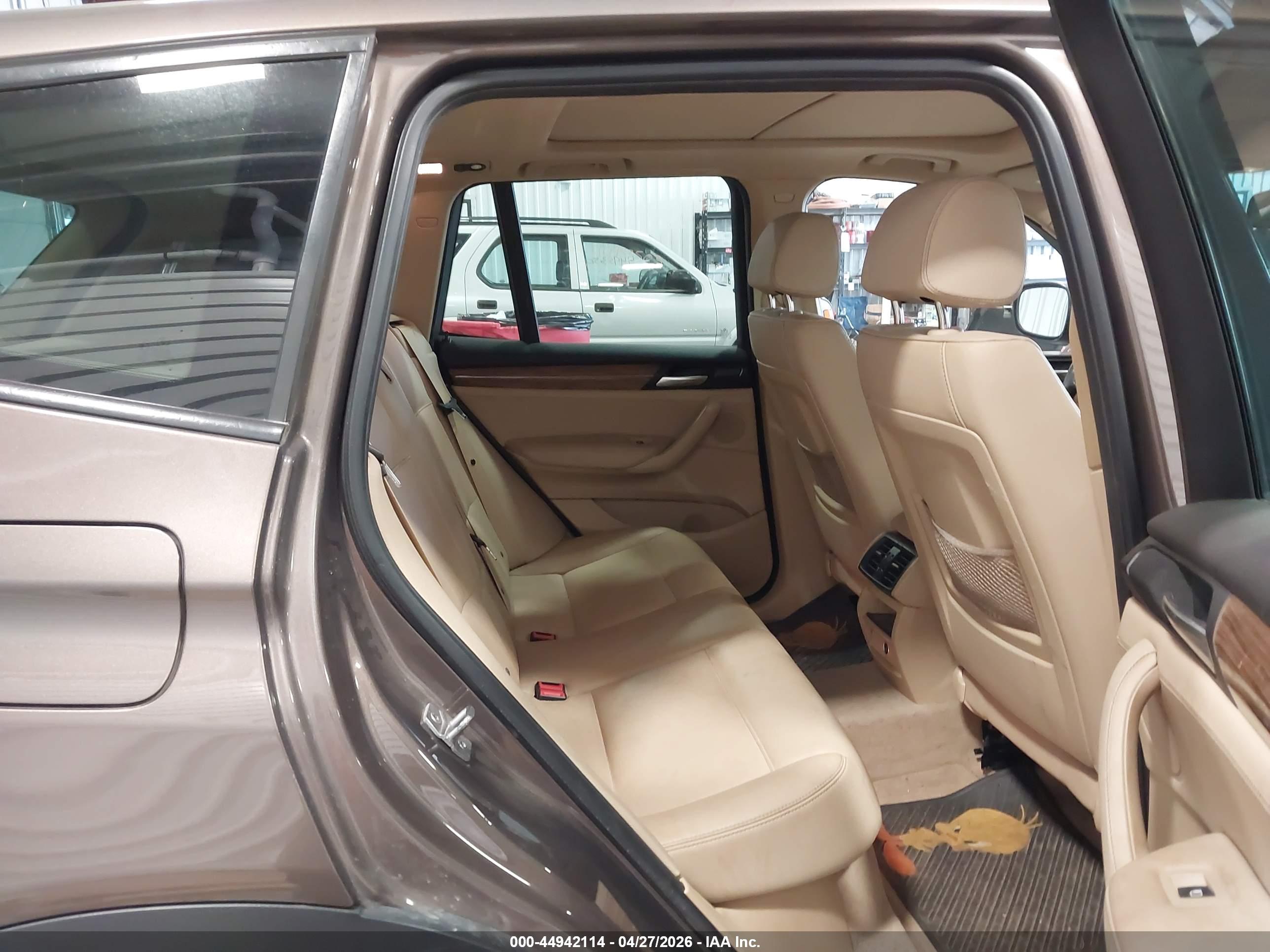 BMW X3 image 8