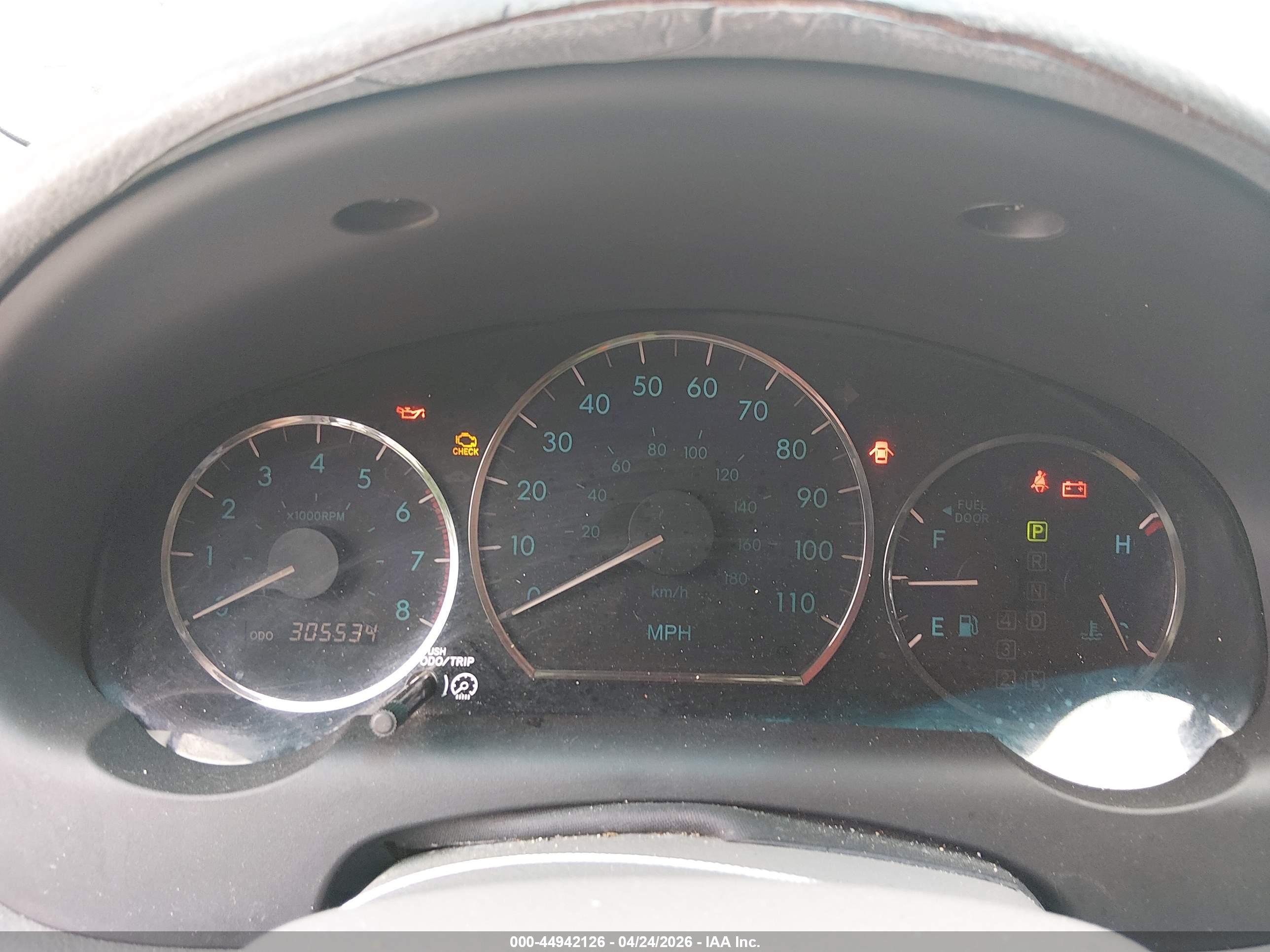 TOYOTA SIENNA image 7