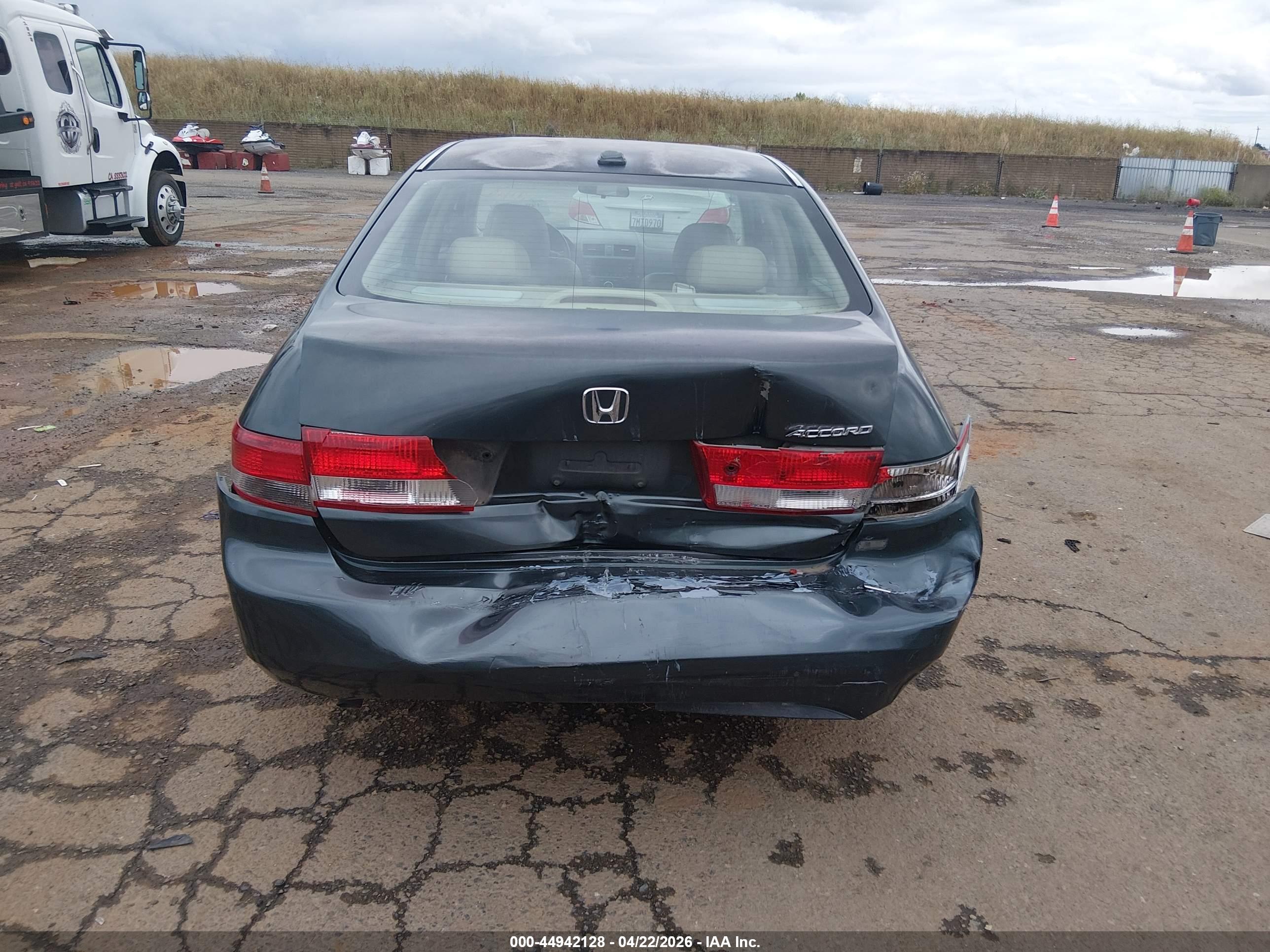 HONDA ACCORD image 6