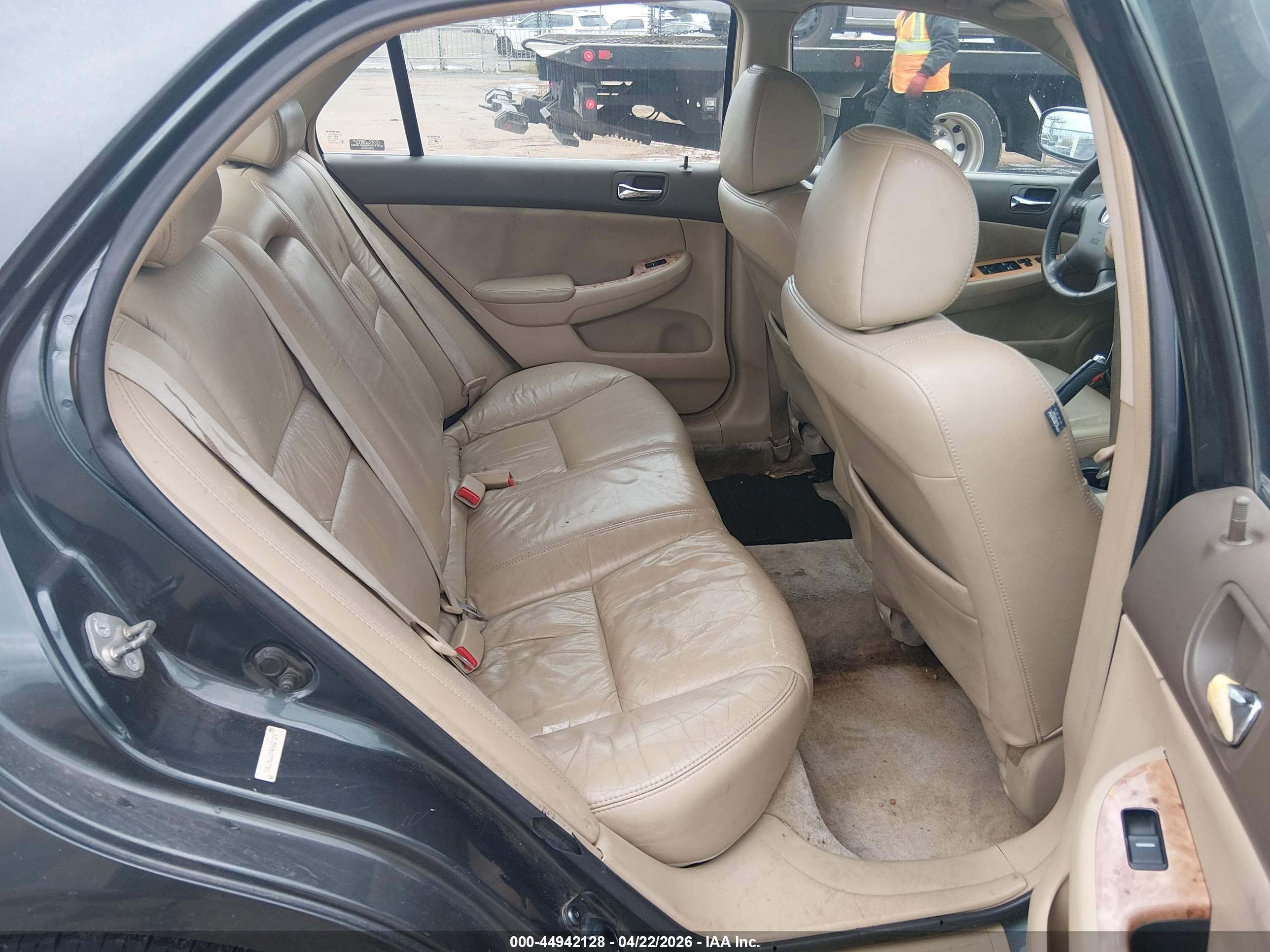 HONDA ACCORD image 8