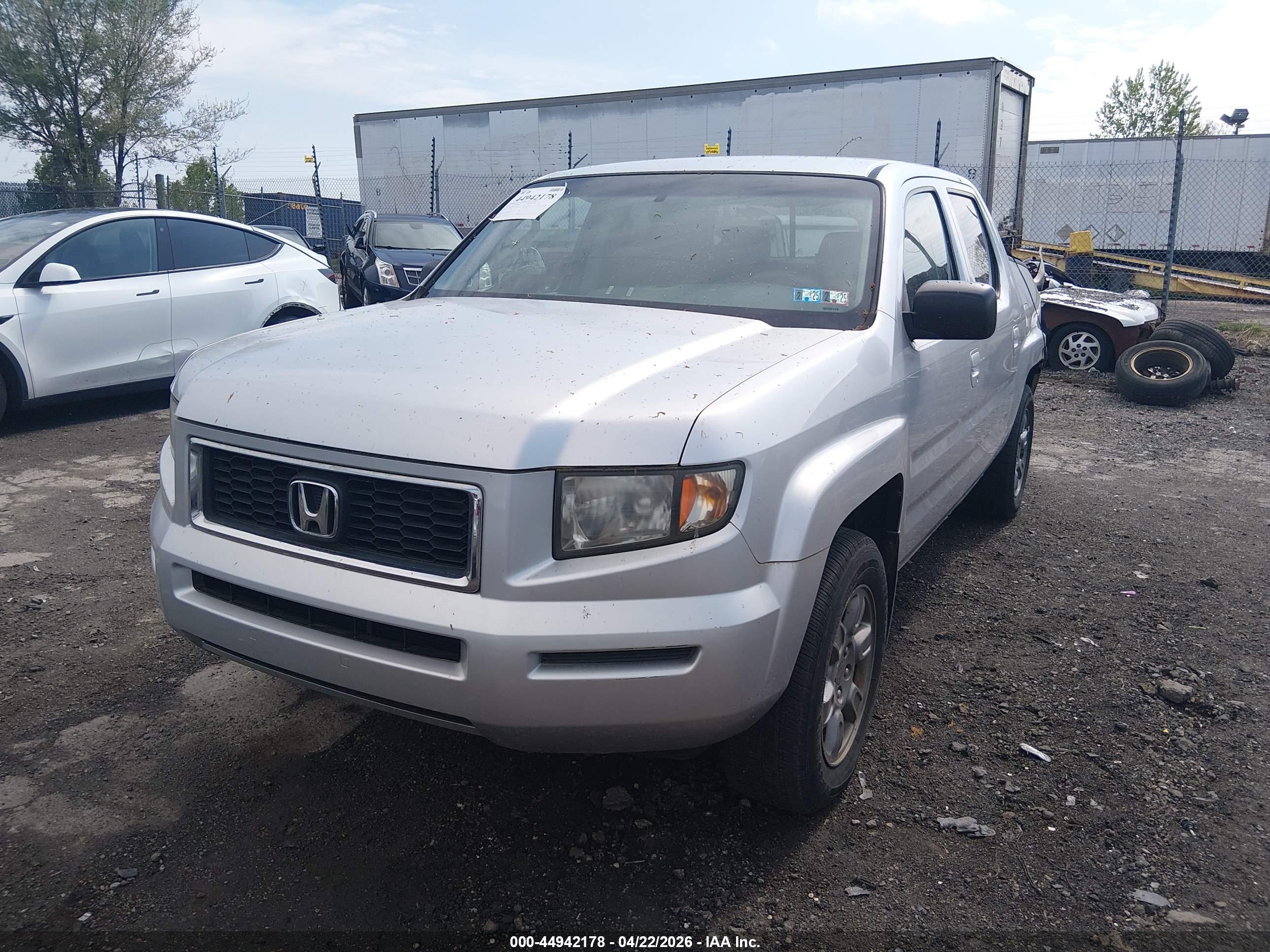 HONDA RIDGELINE image 6