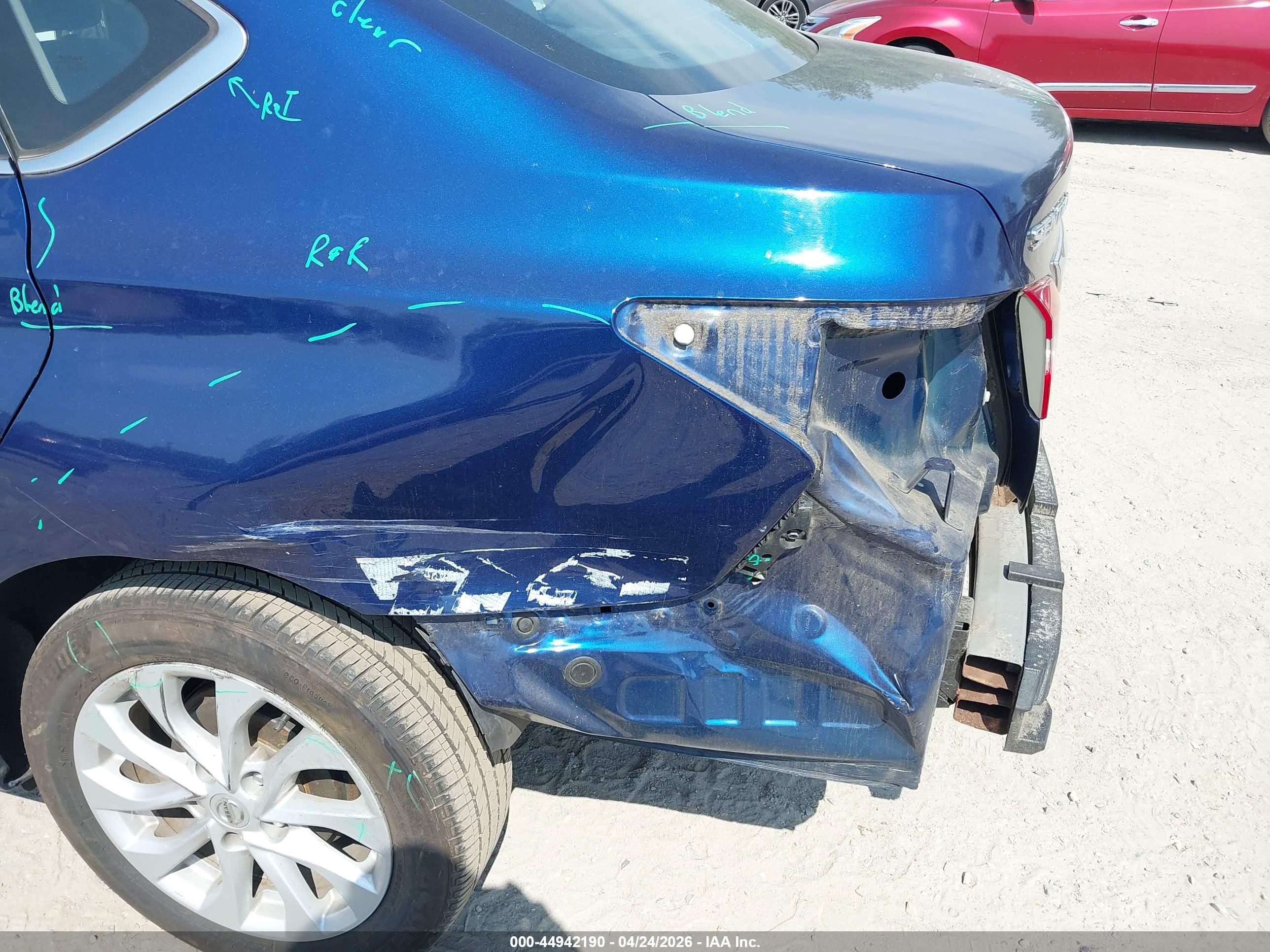 NISSAN SENTRA image 6