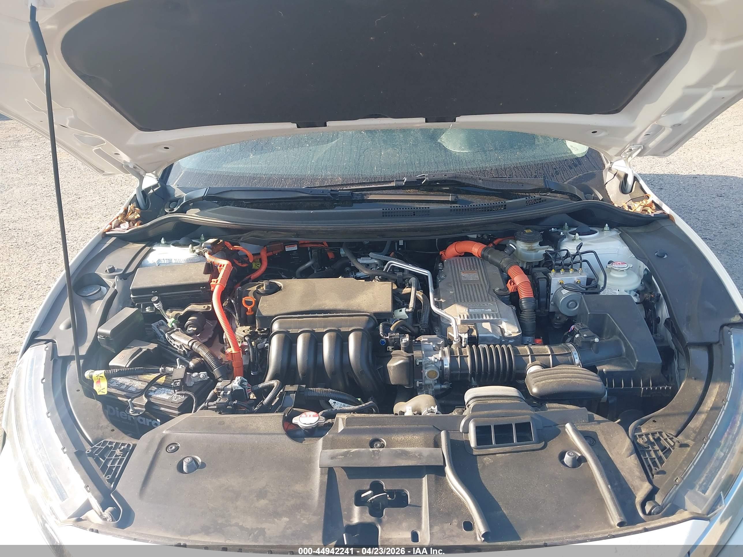 HONDA CLARITY image 10