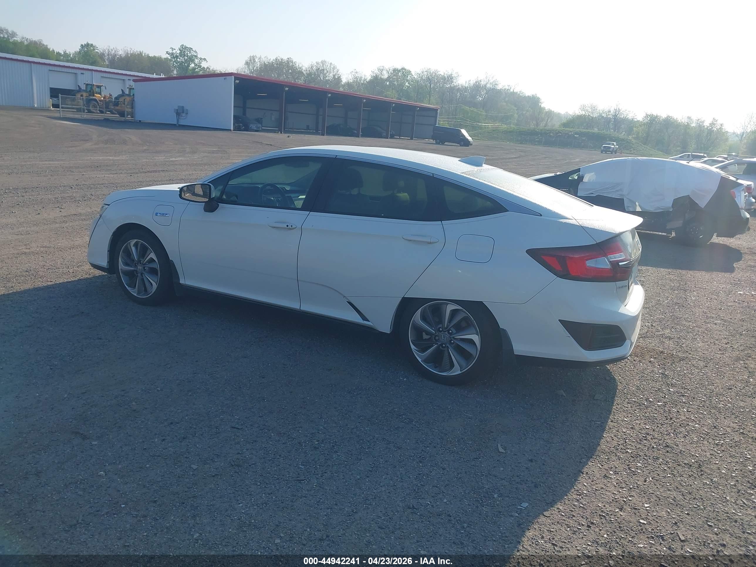 HONDA CLARITY image 3