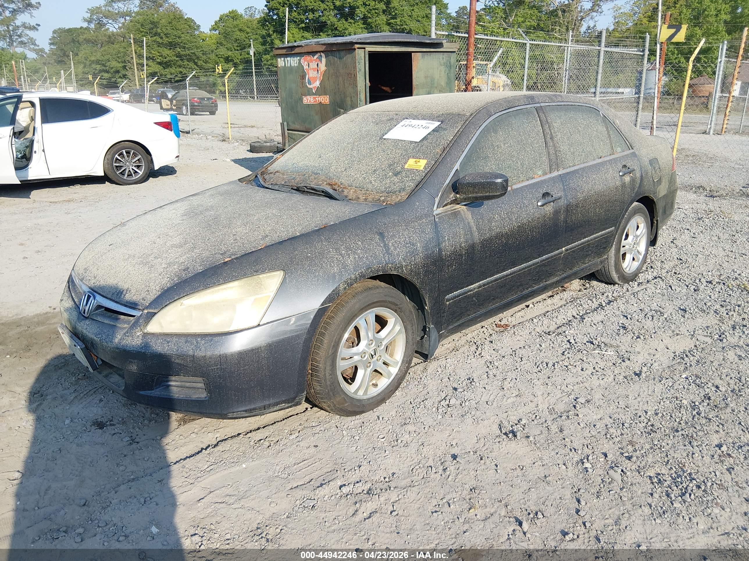 HONDA ACCORD image 2