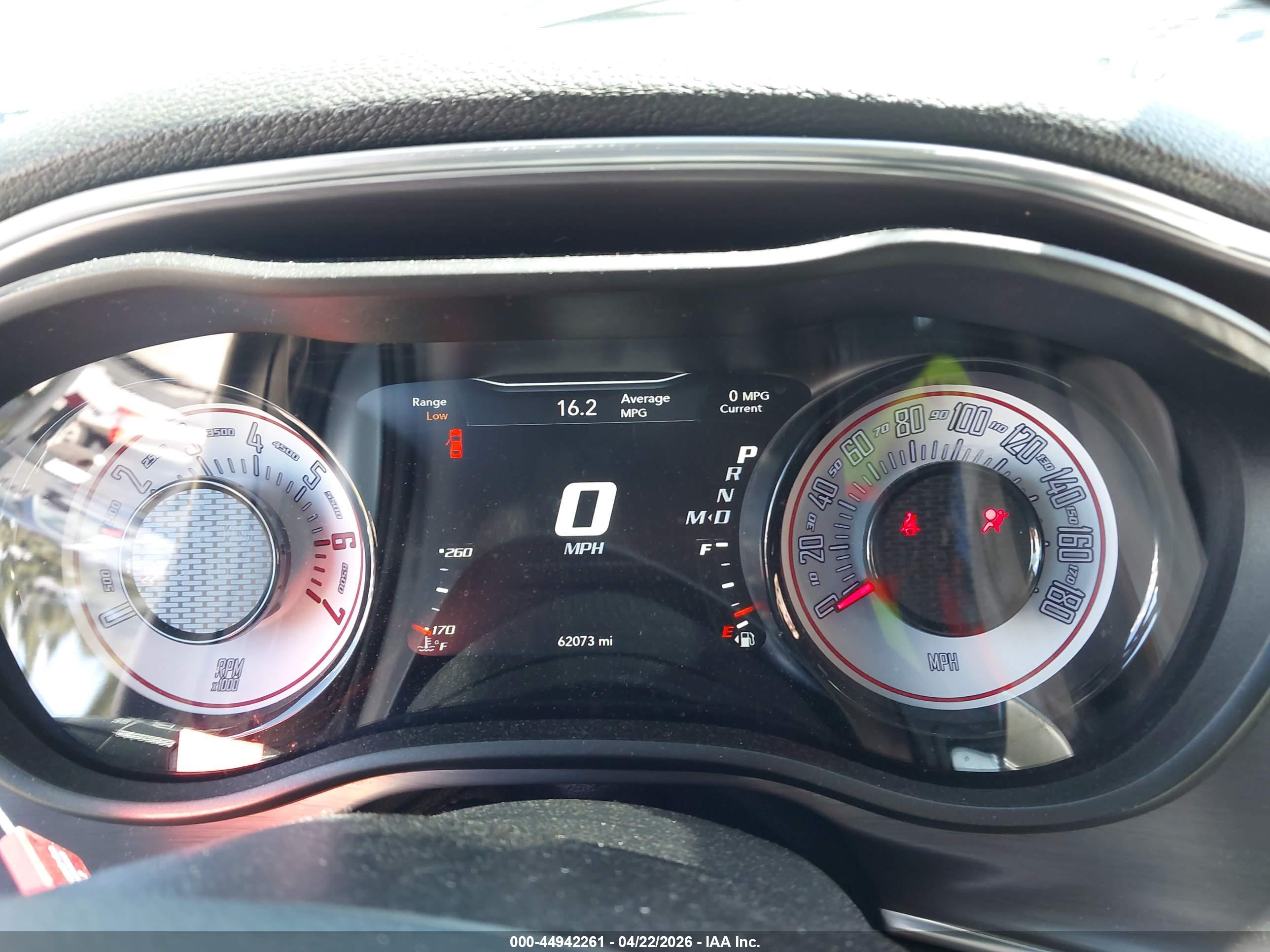 DODGE CHALLENGER image 7