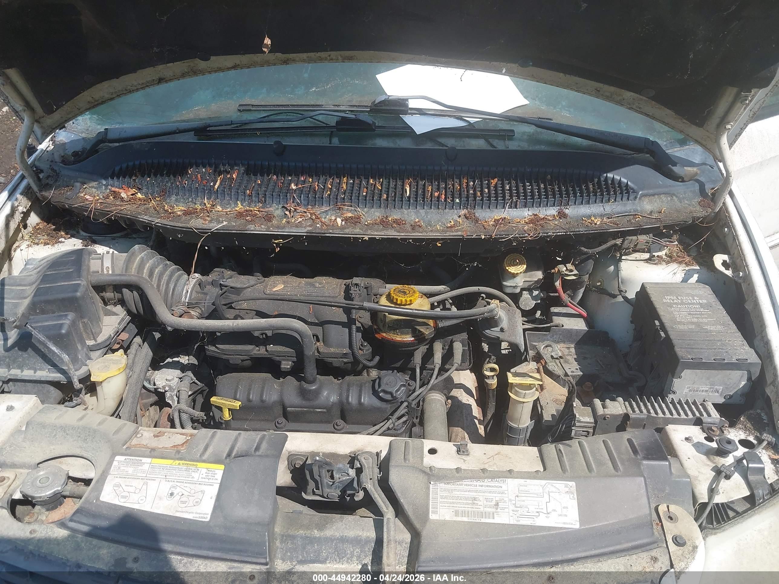 CHRYSLER TOWN image 10