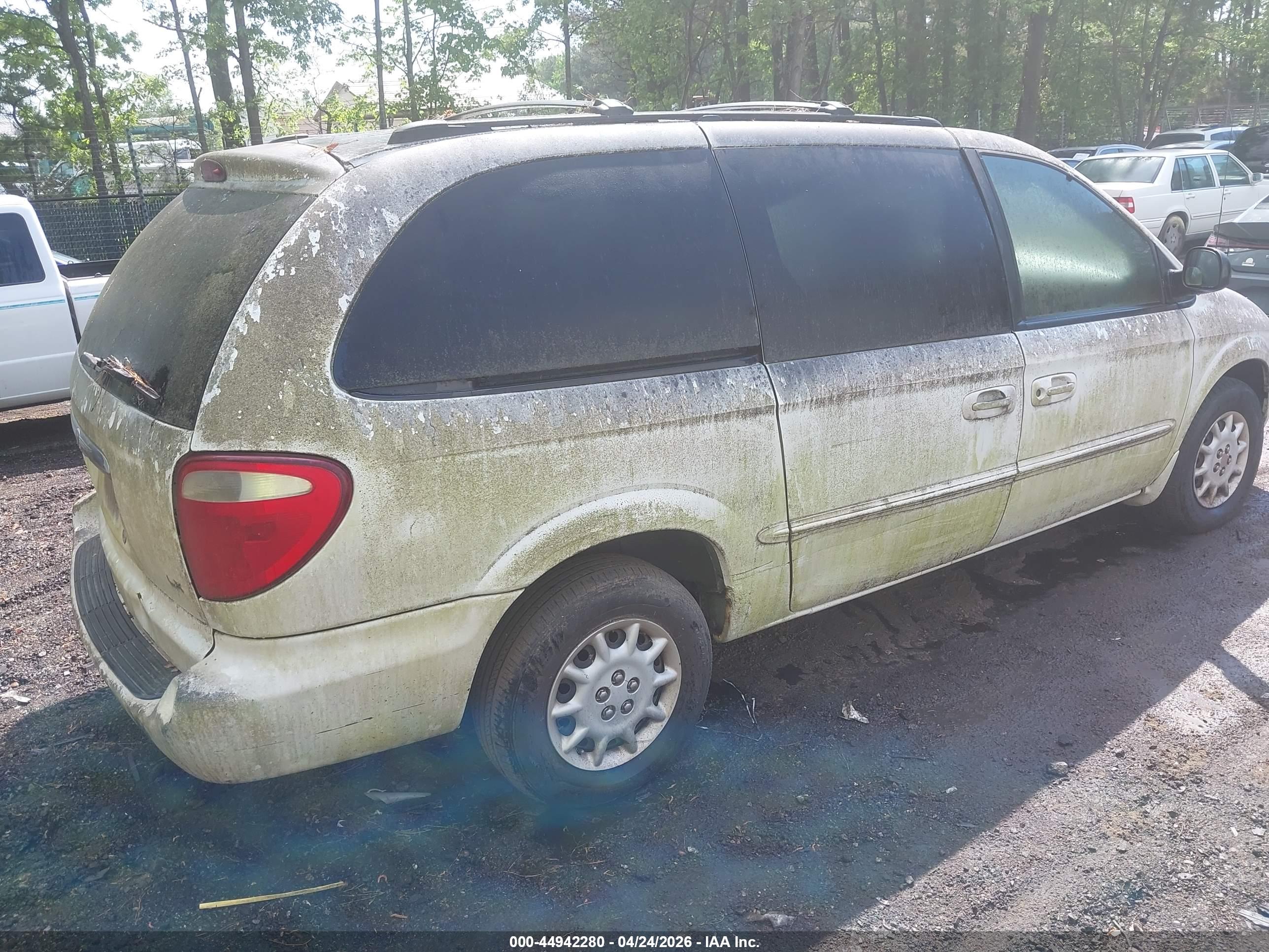 CHRYSLER TOWN image 4