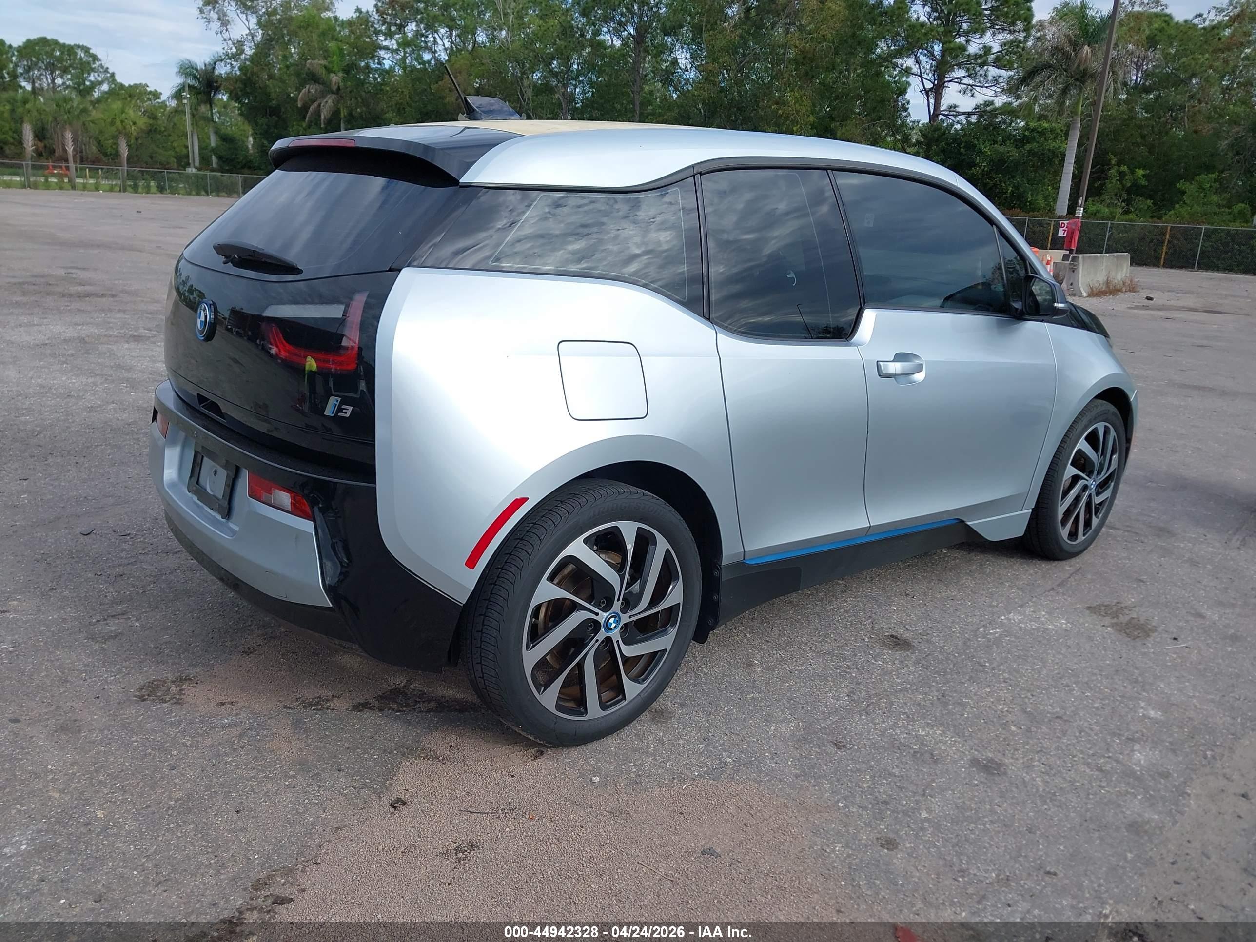 BMW I3 image 4