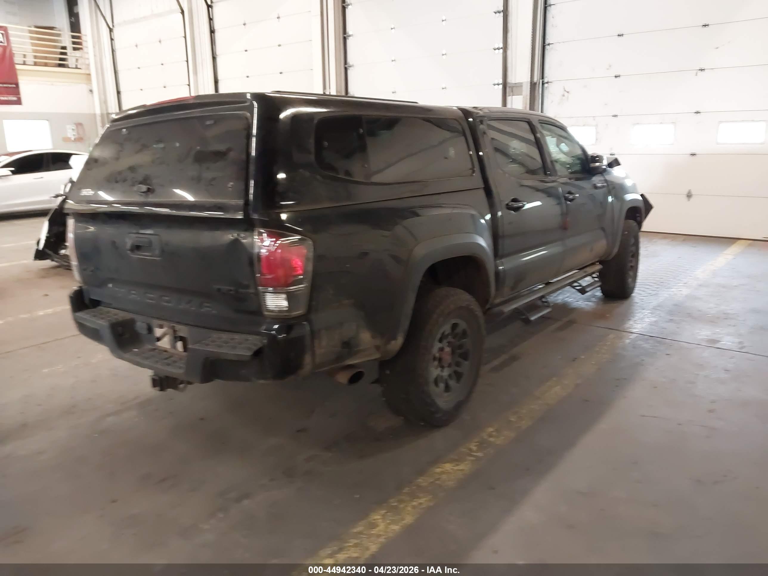 TOYOTA TACOMA image 4