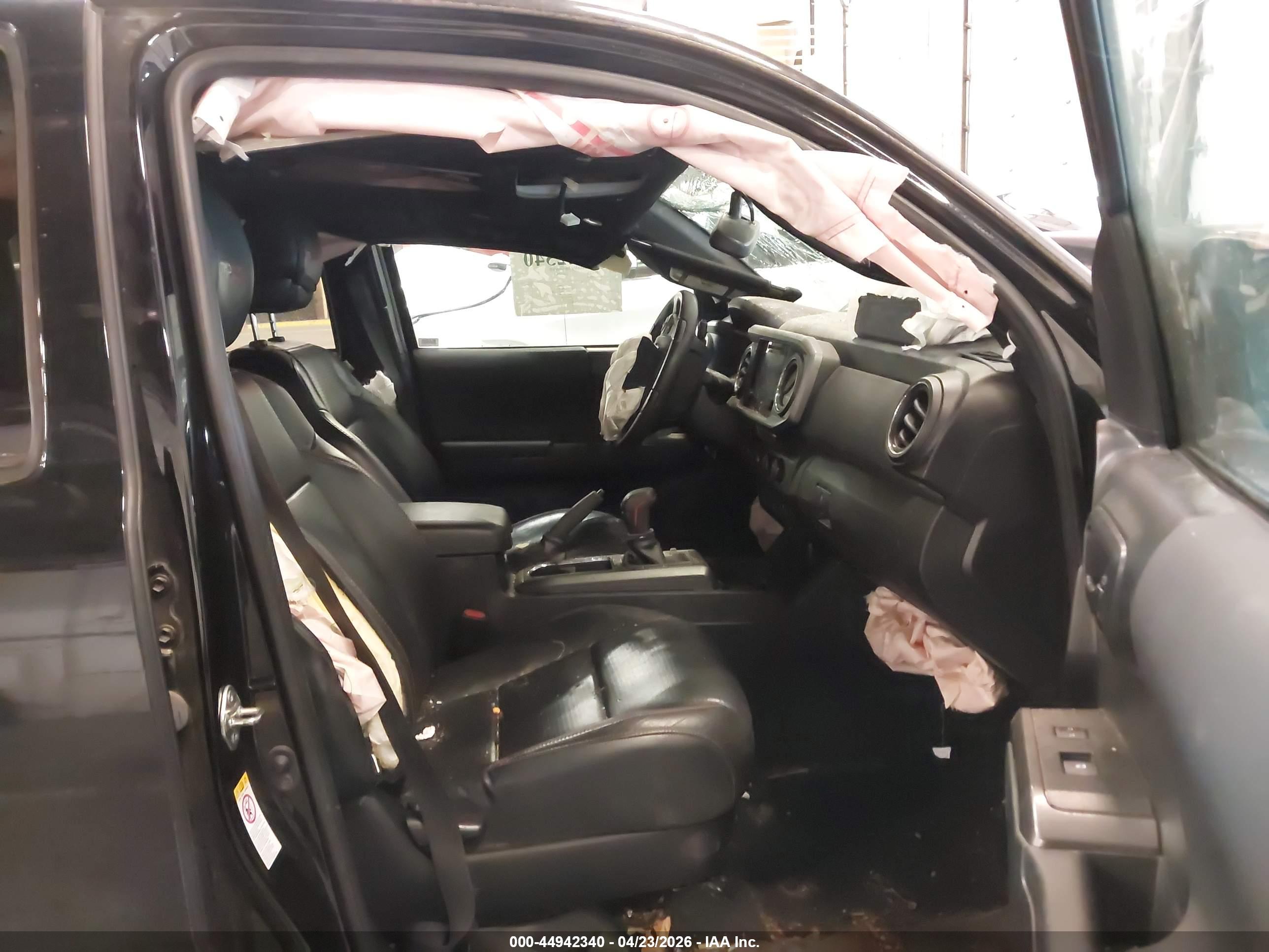 TOYOTA TACOMA image 5