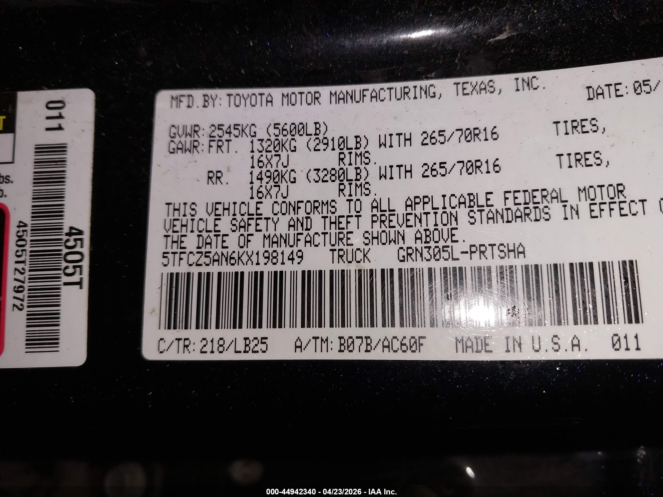 TOYOTA TACOMA image 9