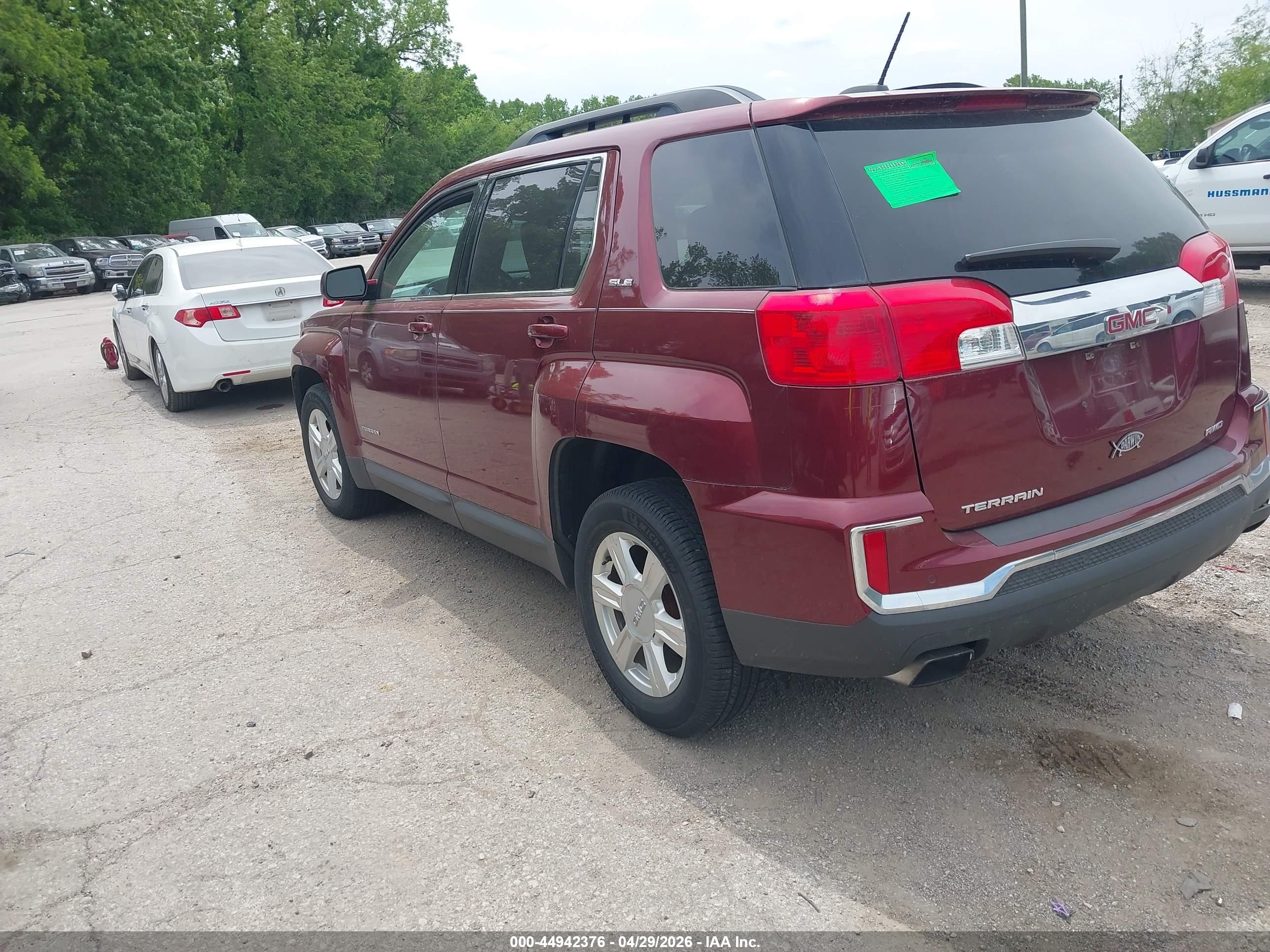 GMC TERRAIN image 3