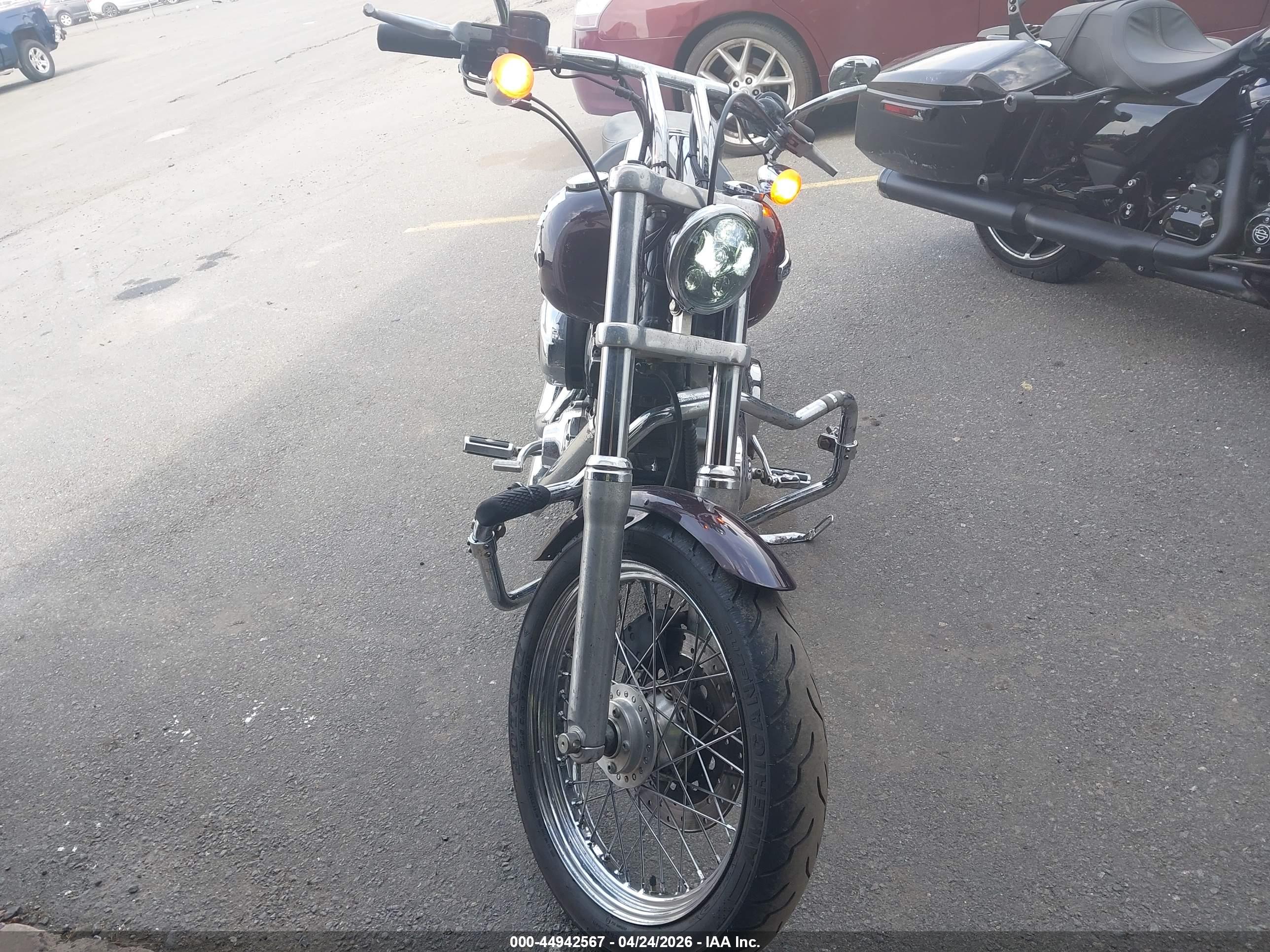 HARLEY-DAVIDSON FXDC image 5