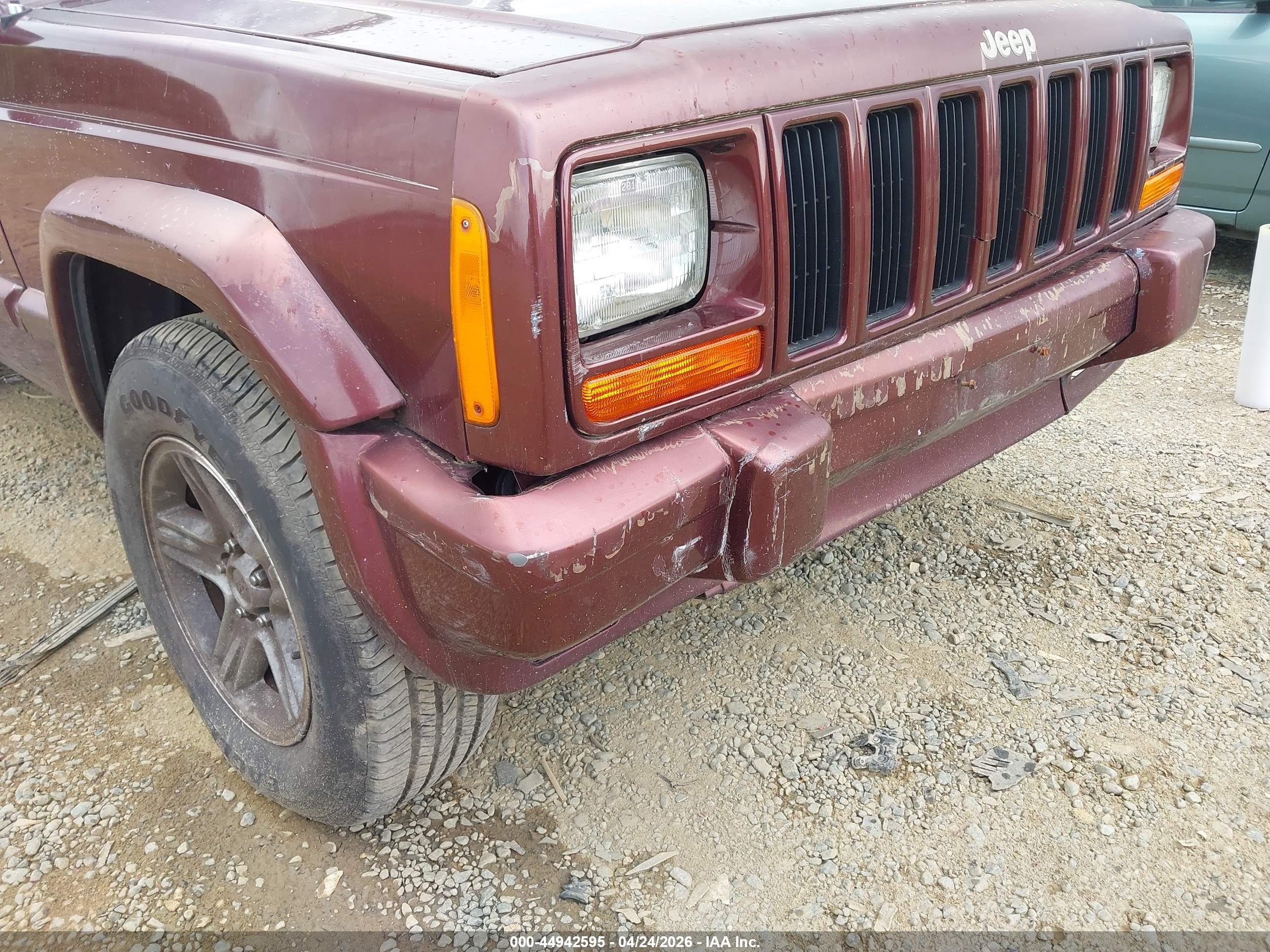 JEEP CHEROKEE image 6