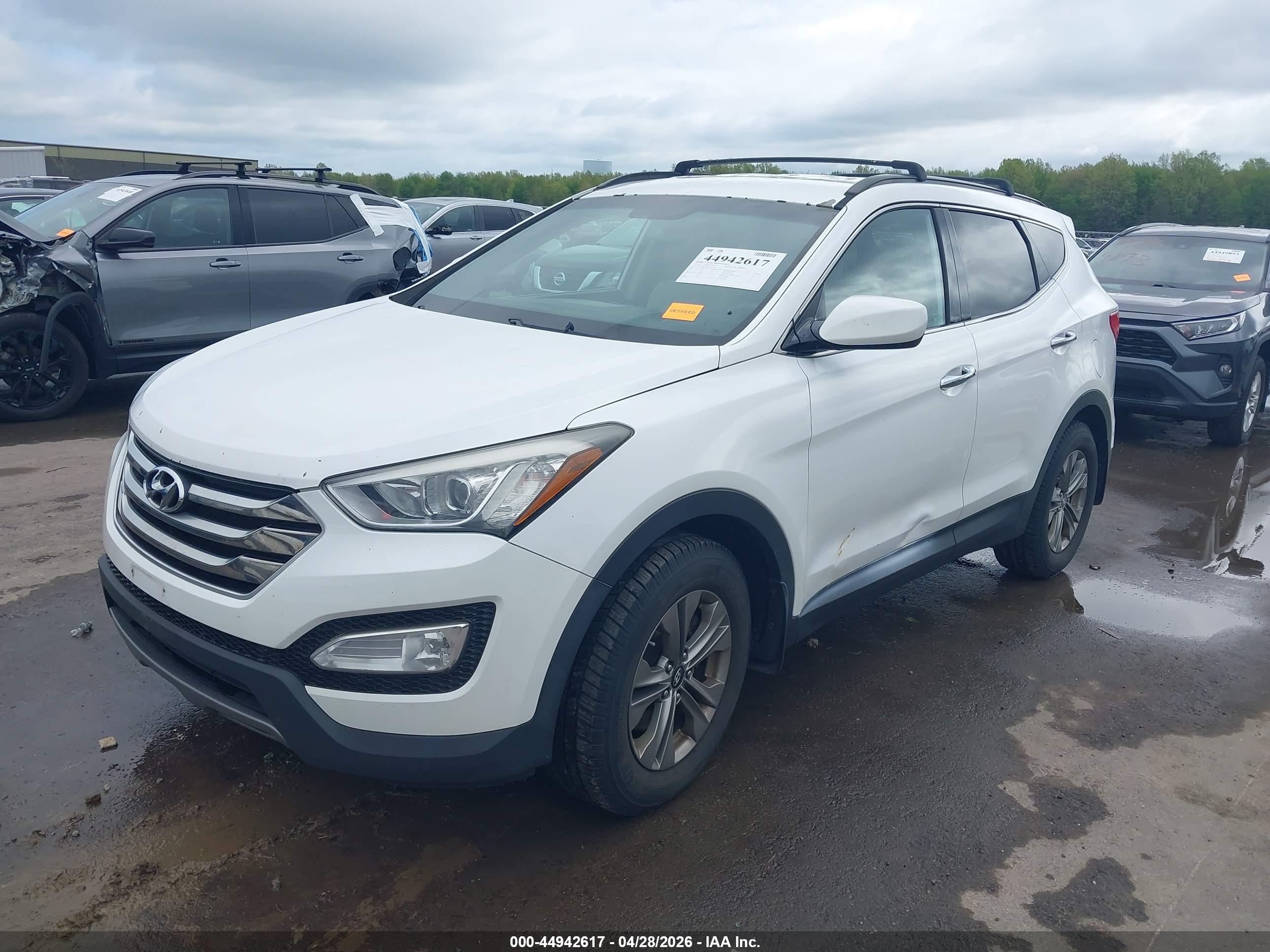 HYUNDAI SANTA image 2