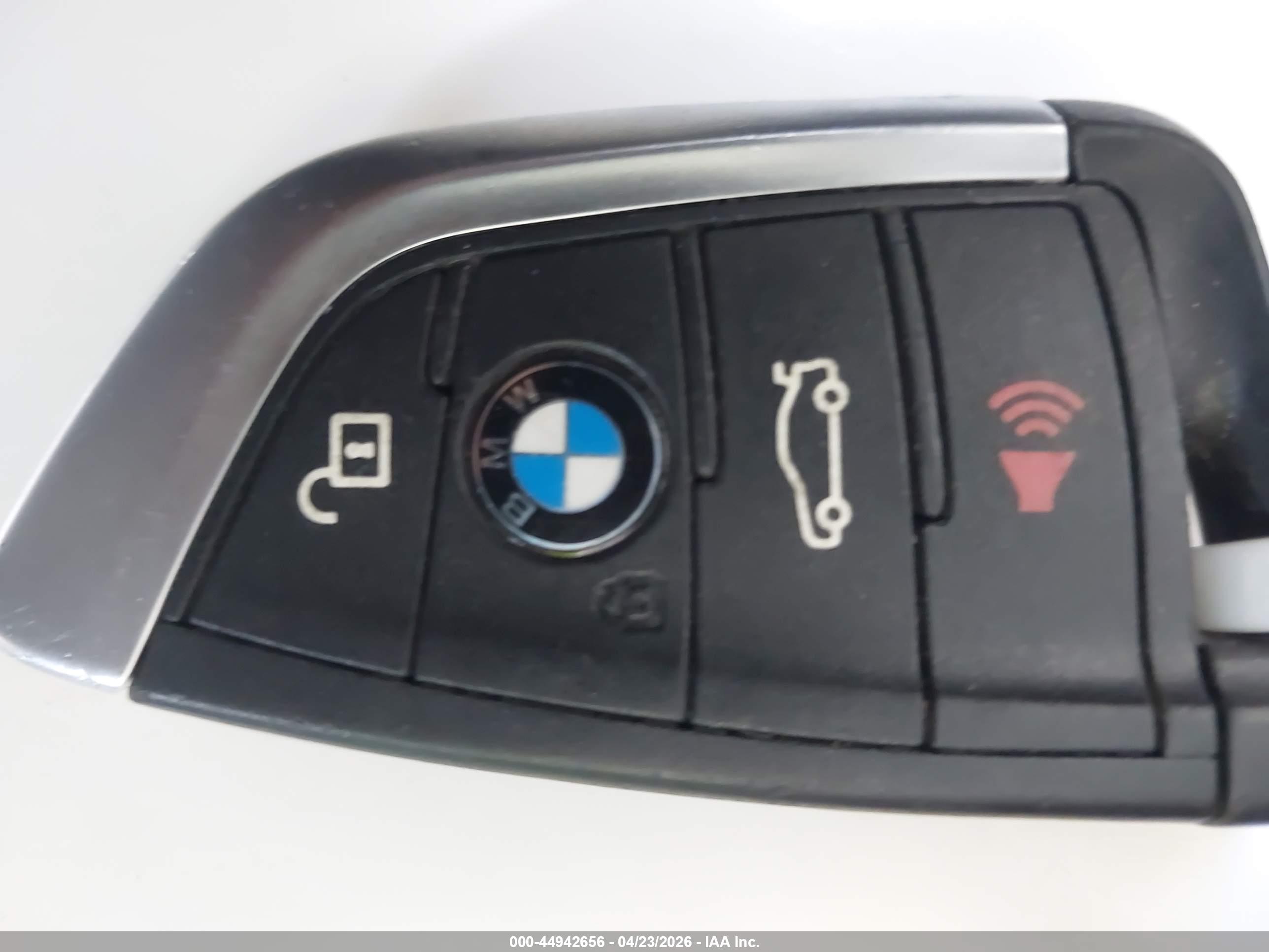 BMW X1 image 11