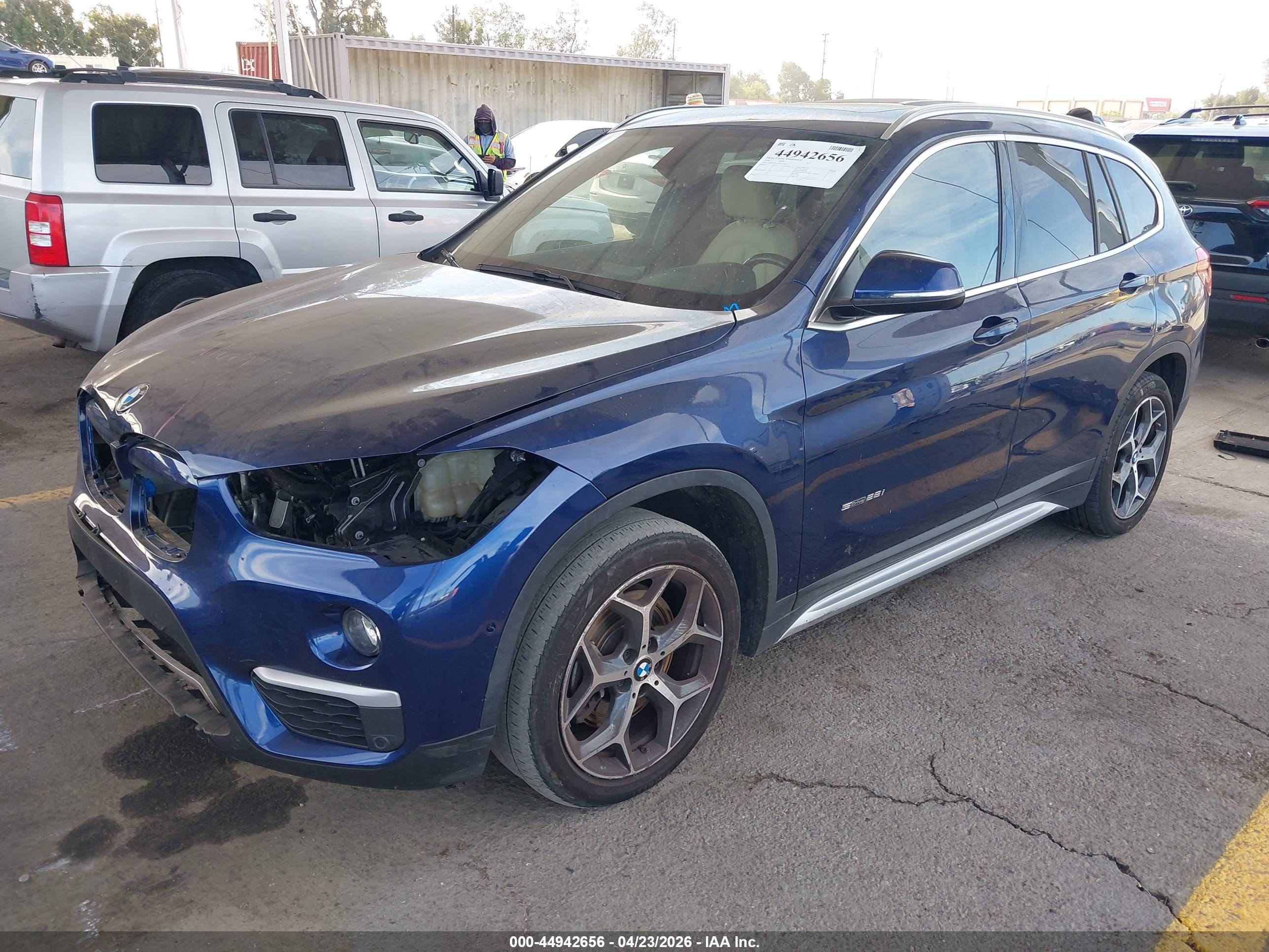 BMW X1 image 2