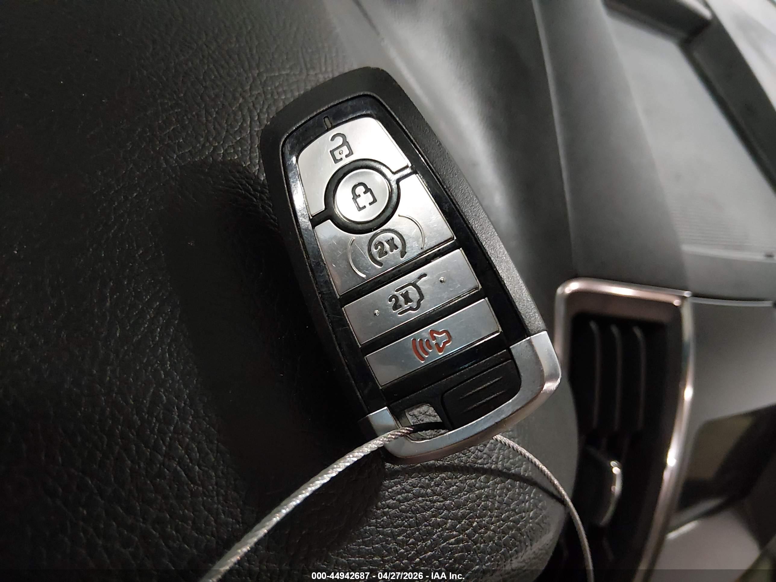 FORD EDGE image 11