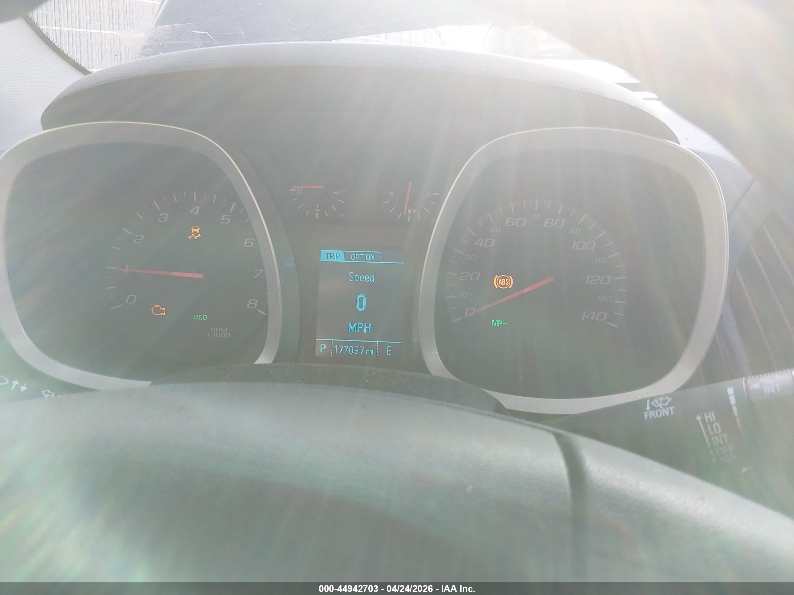 CHEVROLET EQUINOX image 7