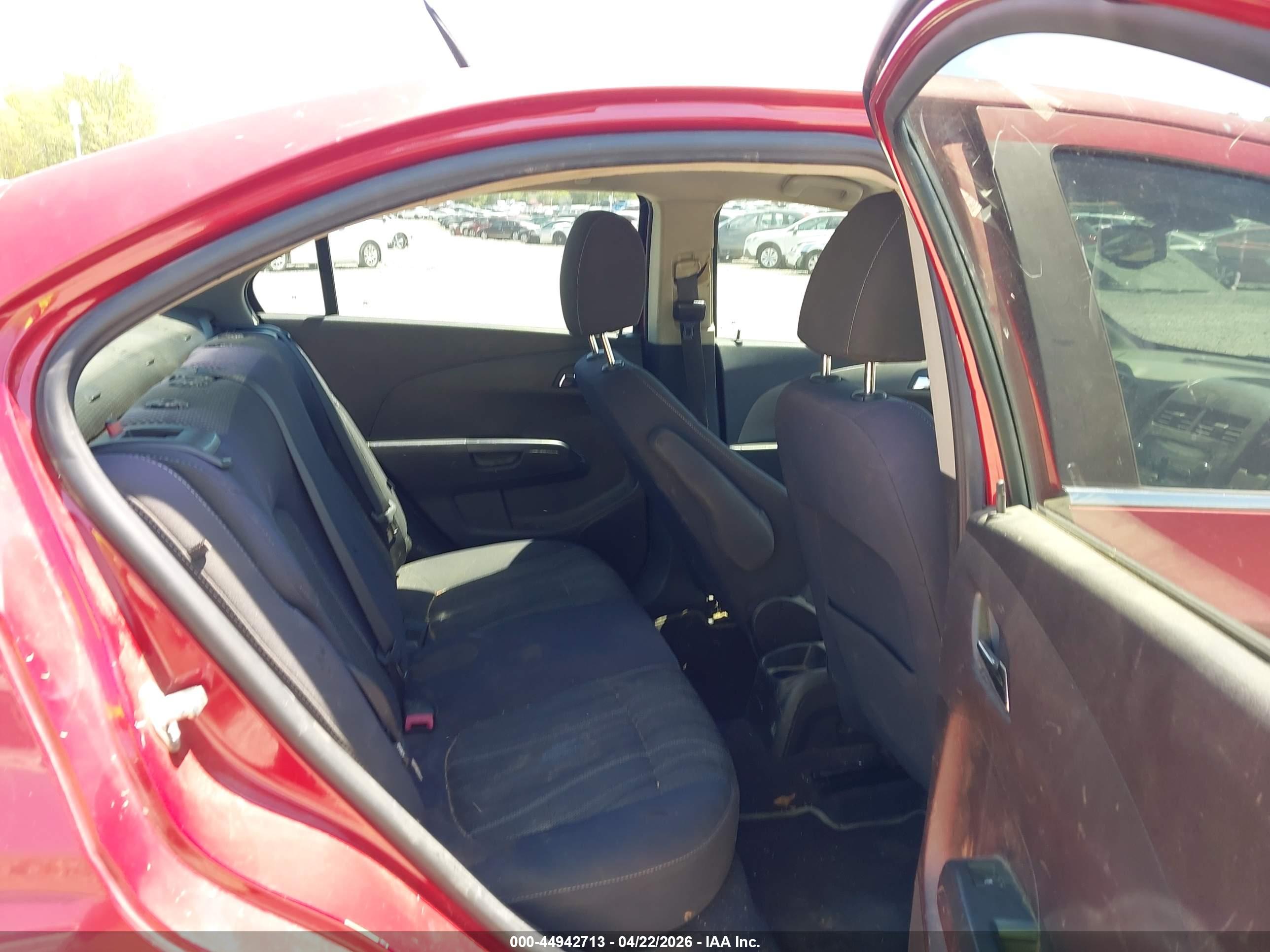 CHEVROLET SONIC image 8