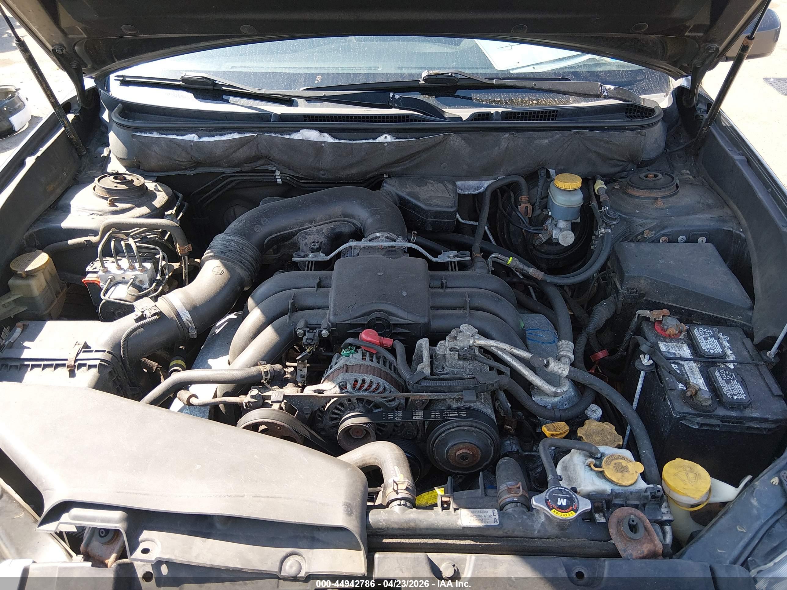 SUBARU LEGACY image 10