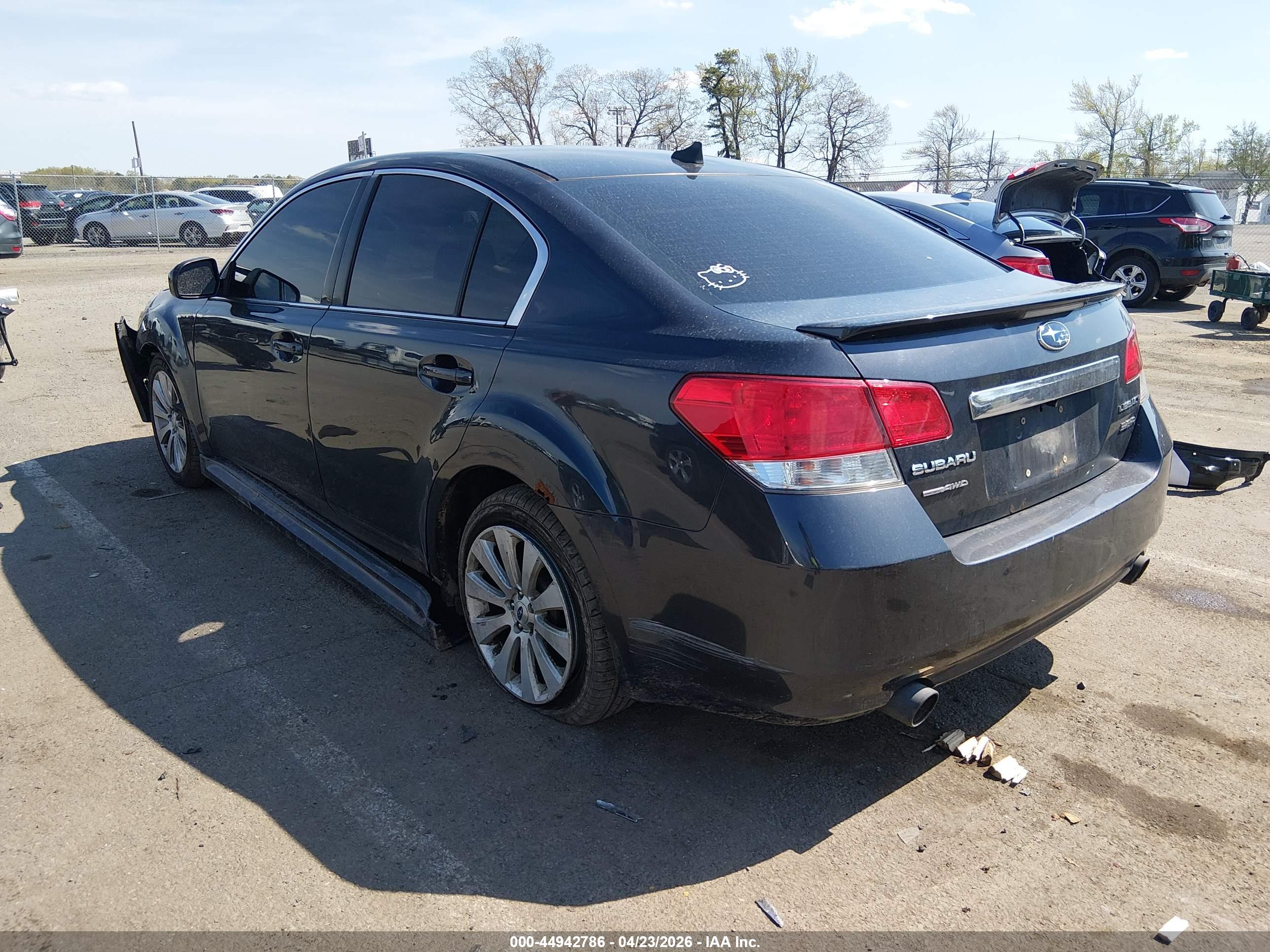 SUBARU LEGACY image 3