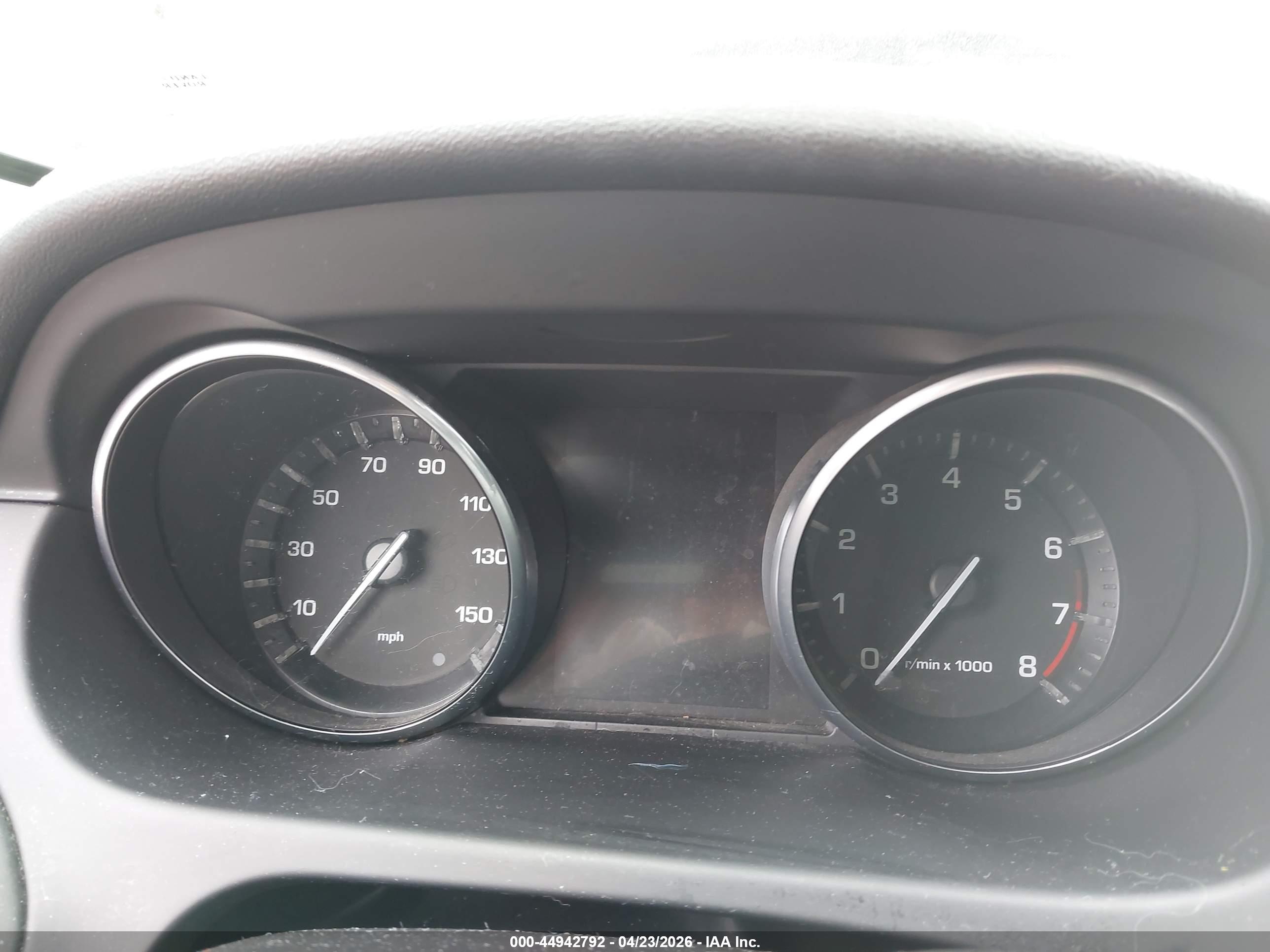 LAND ROVER image 7