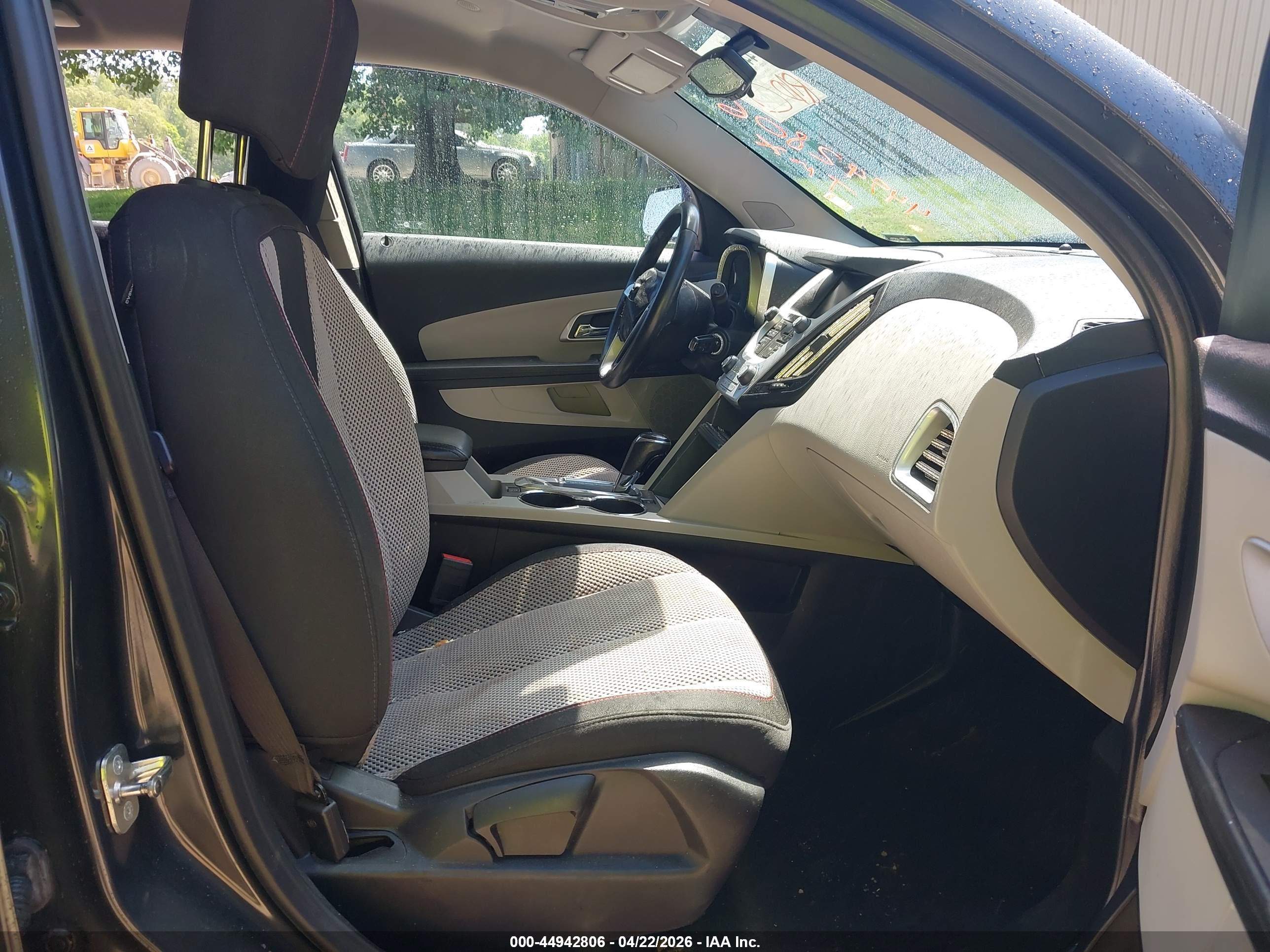 CHEVROLET EQUINOX image 5