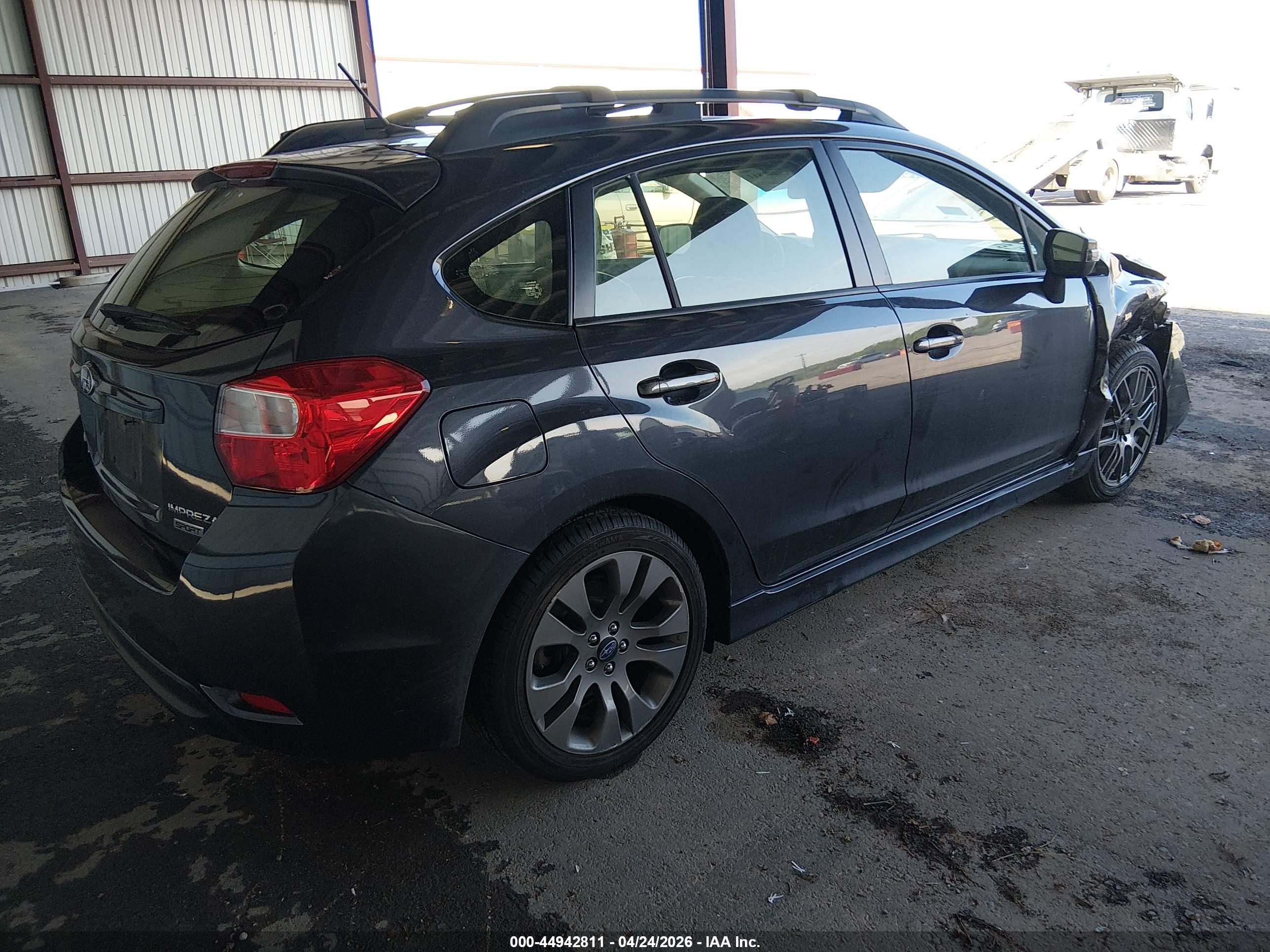 SUBARU IMPREZA image 4