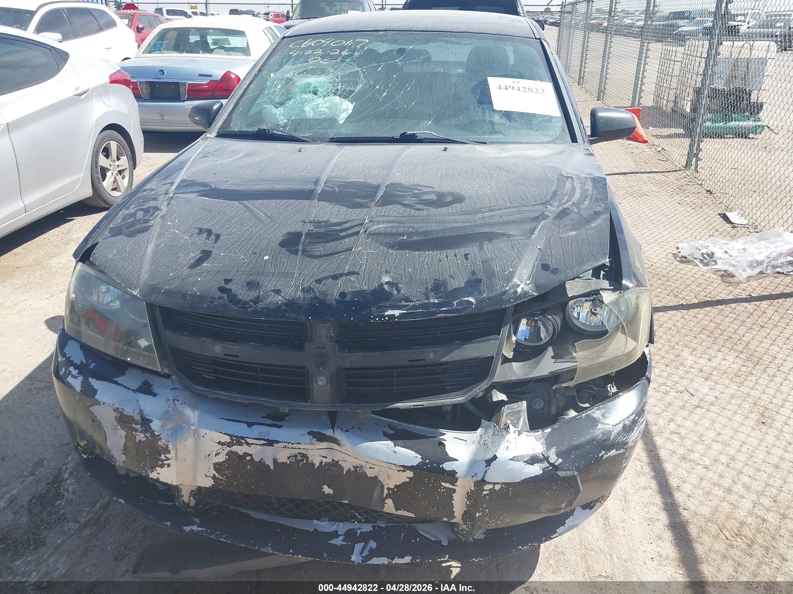 DODGE AVENGER image 6