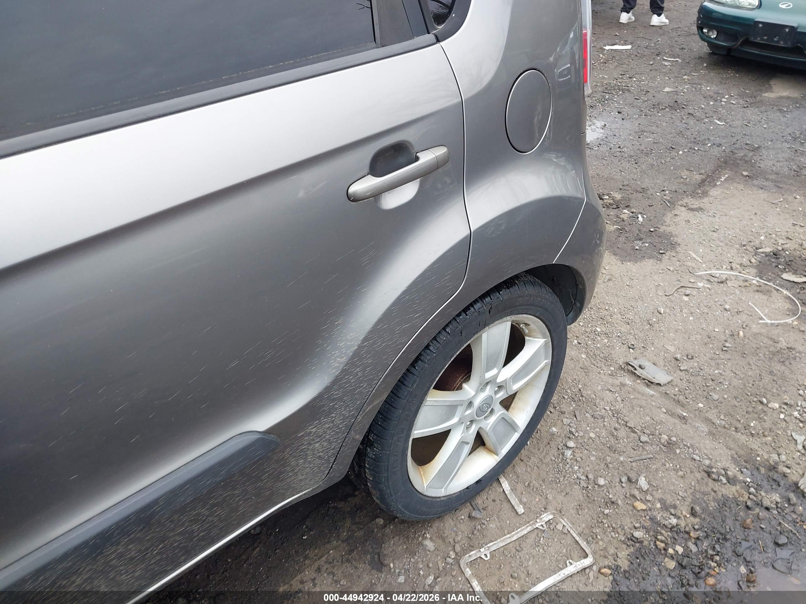 KIA SOUL image 6