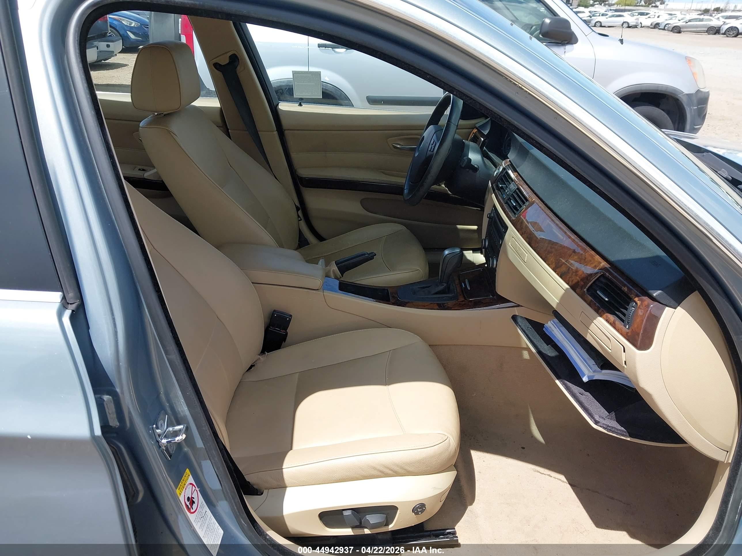 BMW 335I image 5