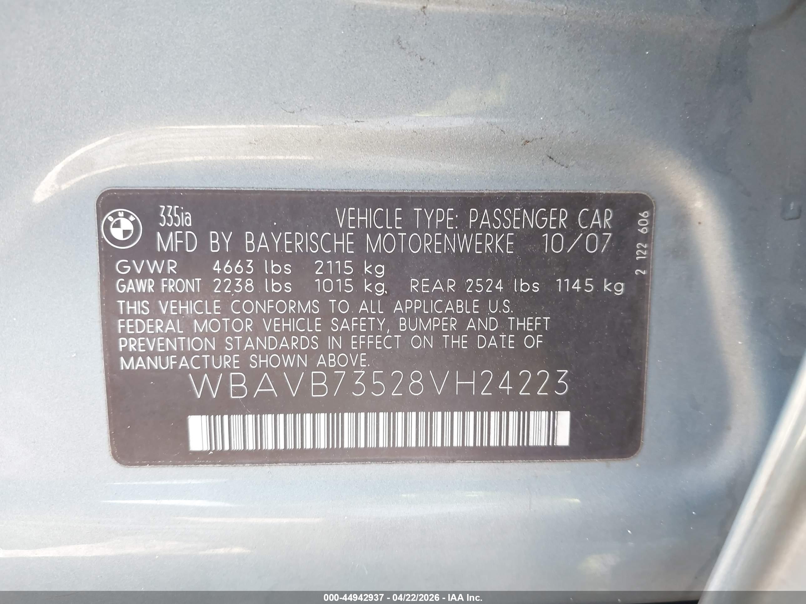 BMW 335I image 9