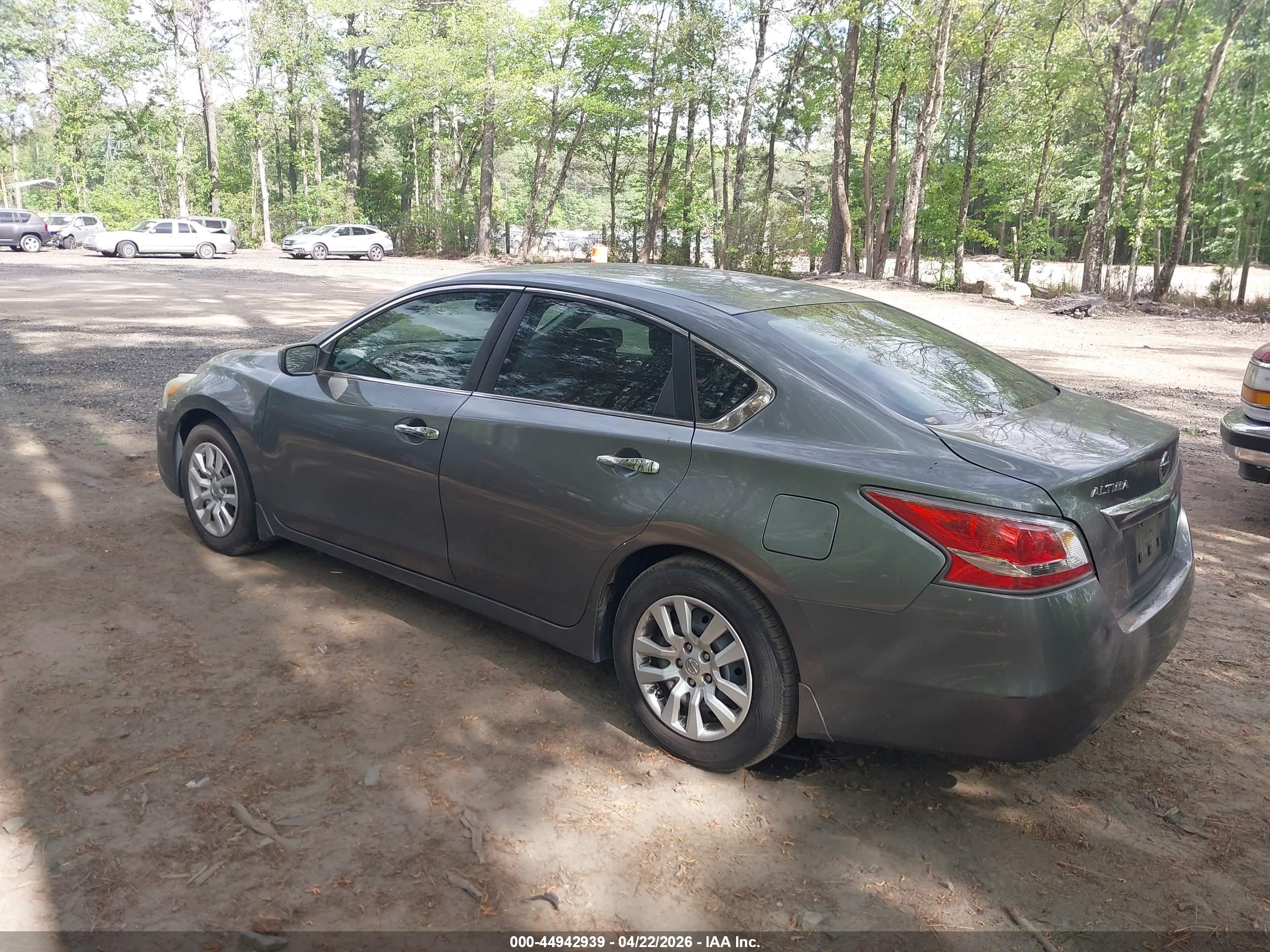 NISSAN ALTIMA image 3