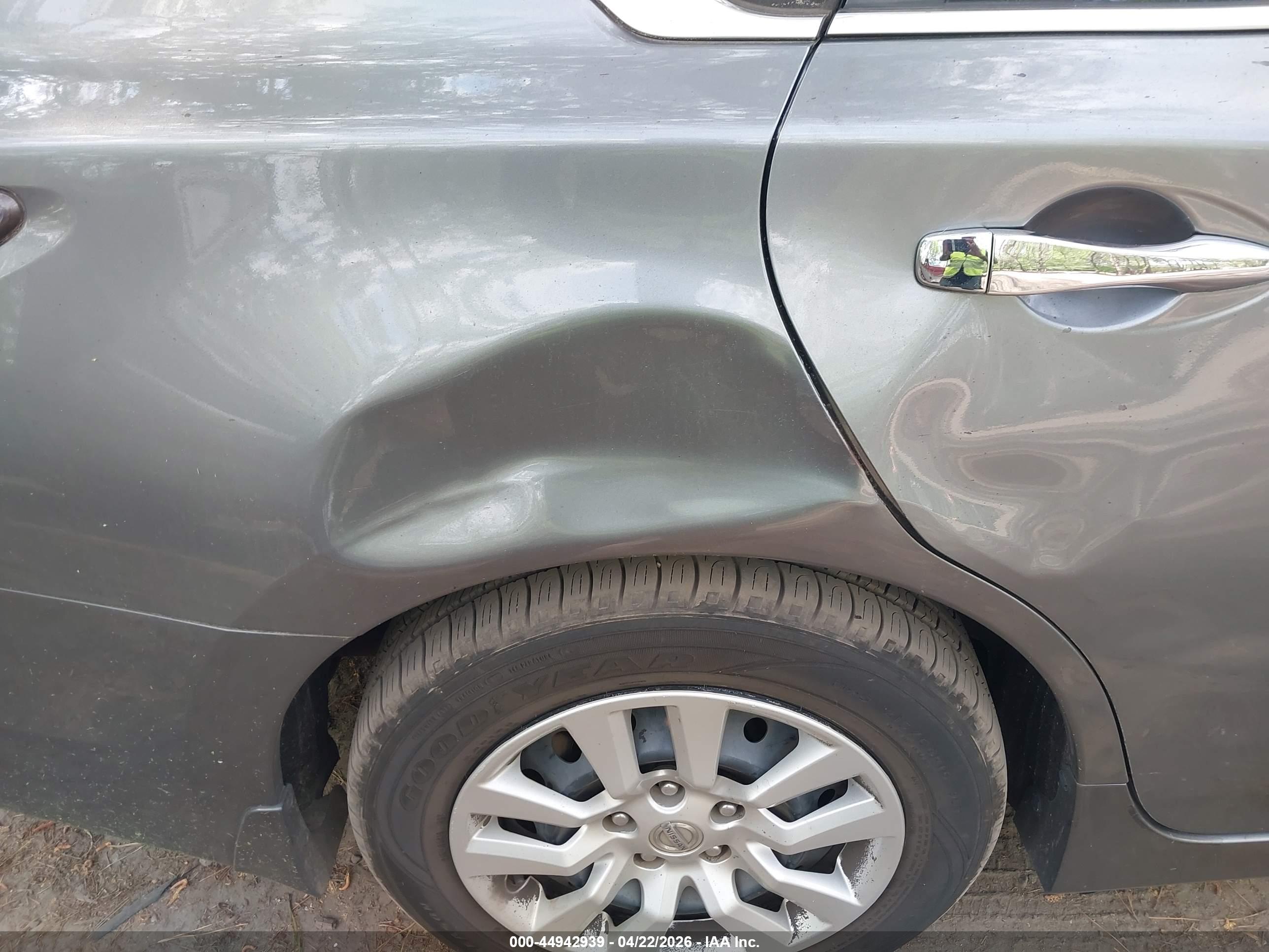 NISSAN ALTIMA image 6