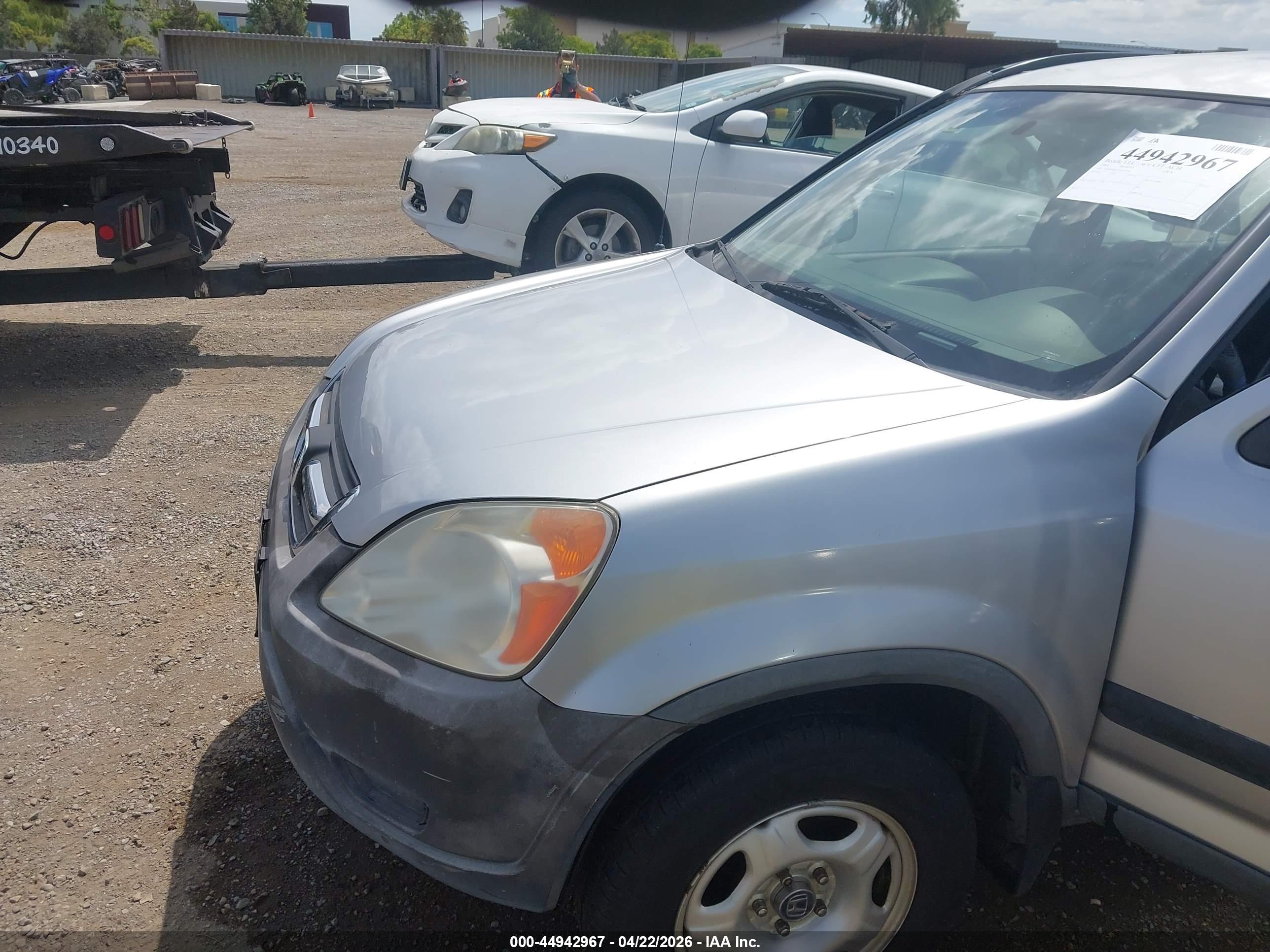HONDA CR-V image 6