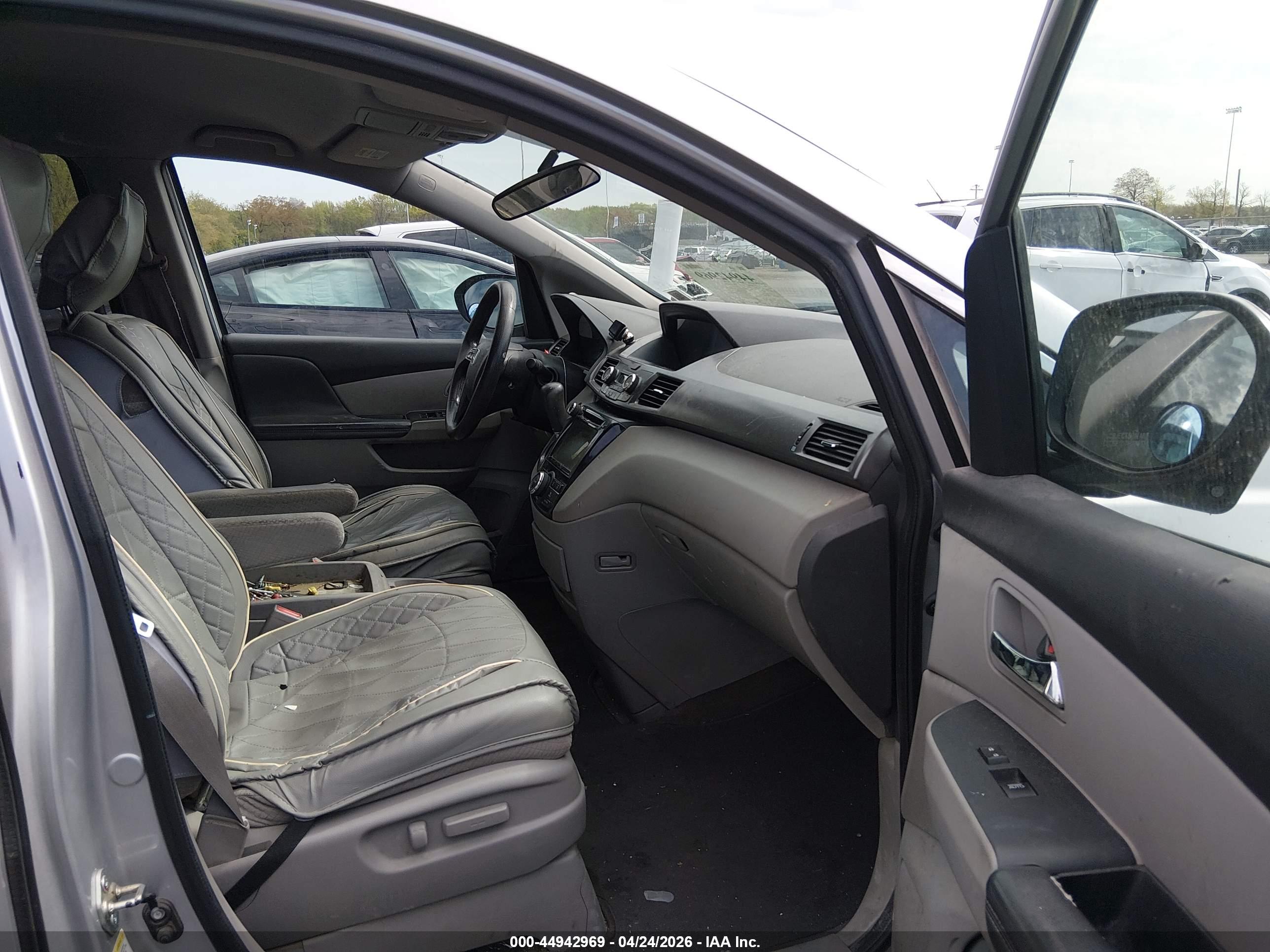 HONDA ODYSSEY image 5