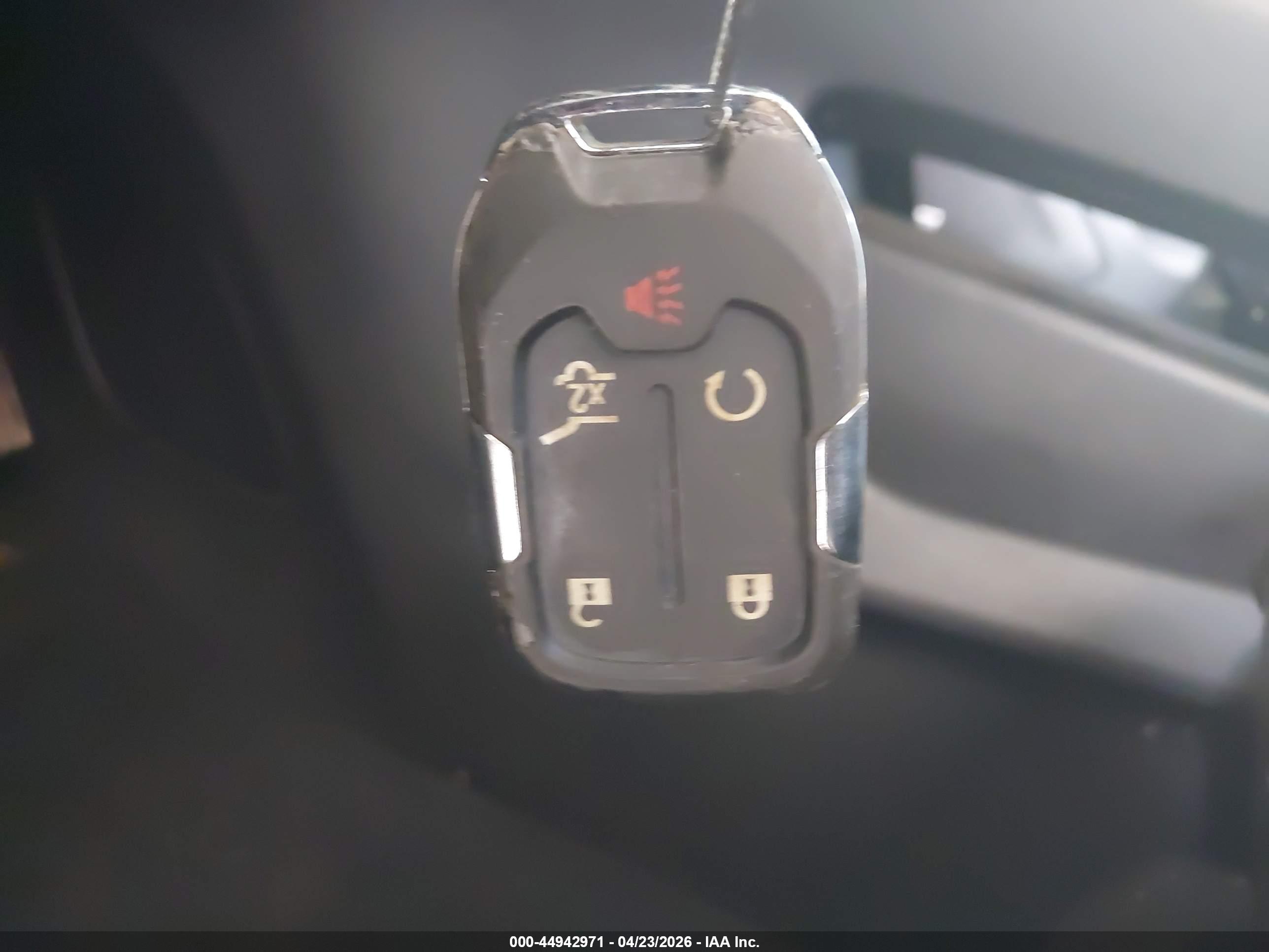 GMC TERRAIN image 11