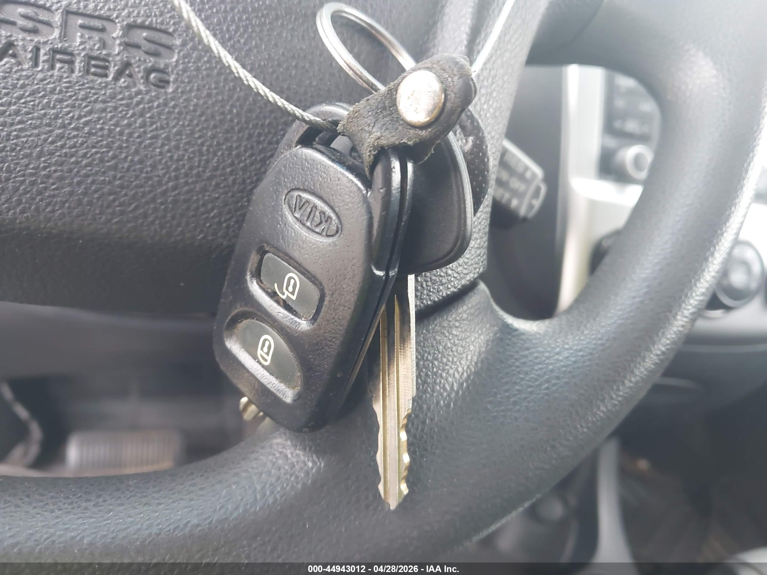 KIA SPORTAGE image 11