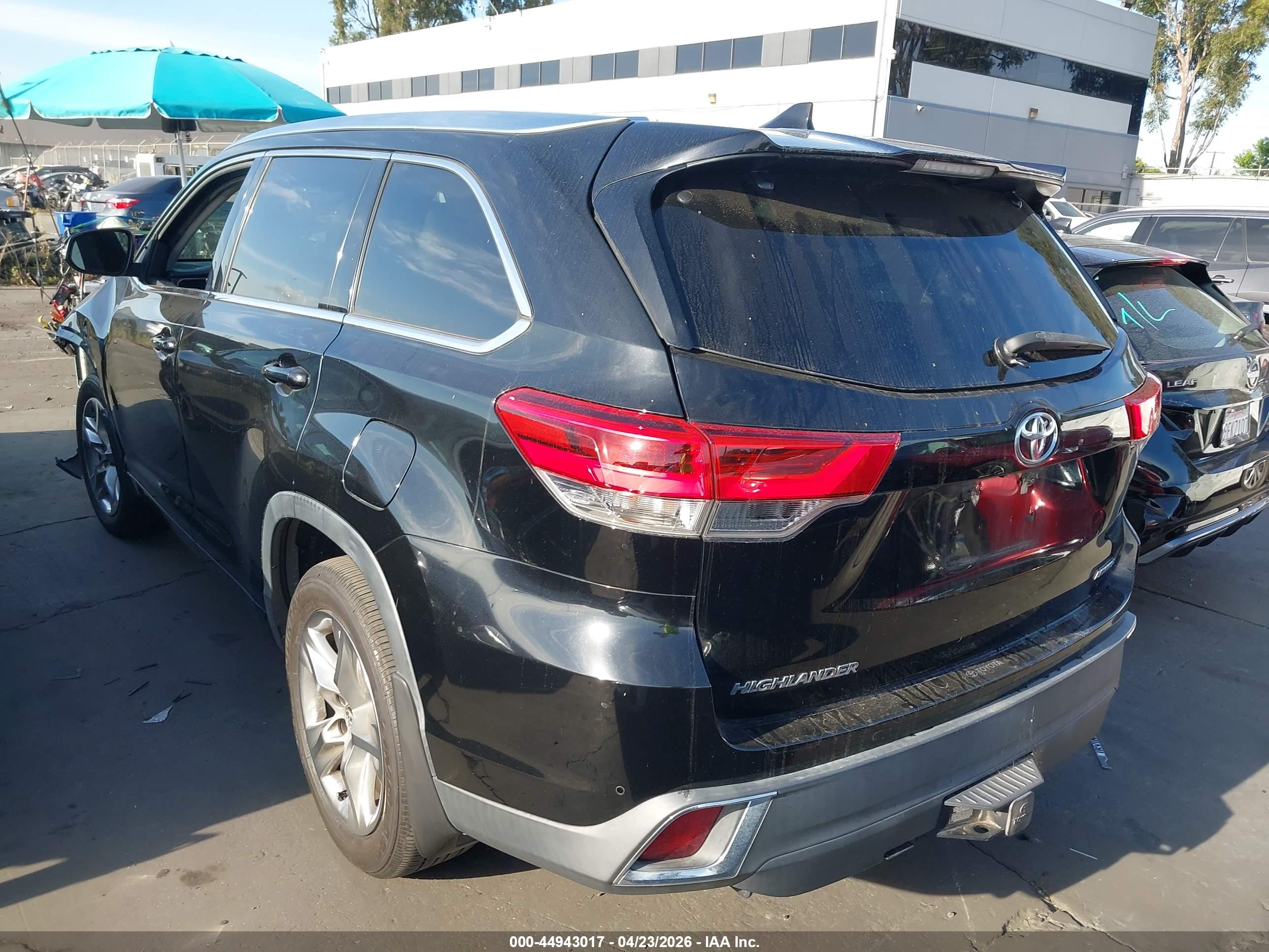 TOYOTA HIGHLANDER image 3