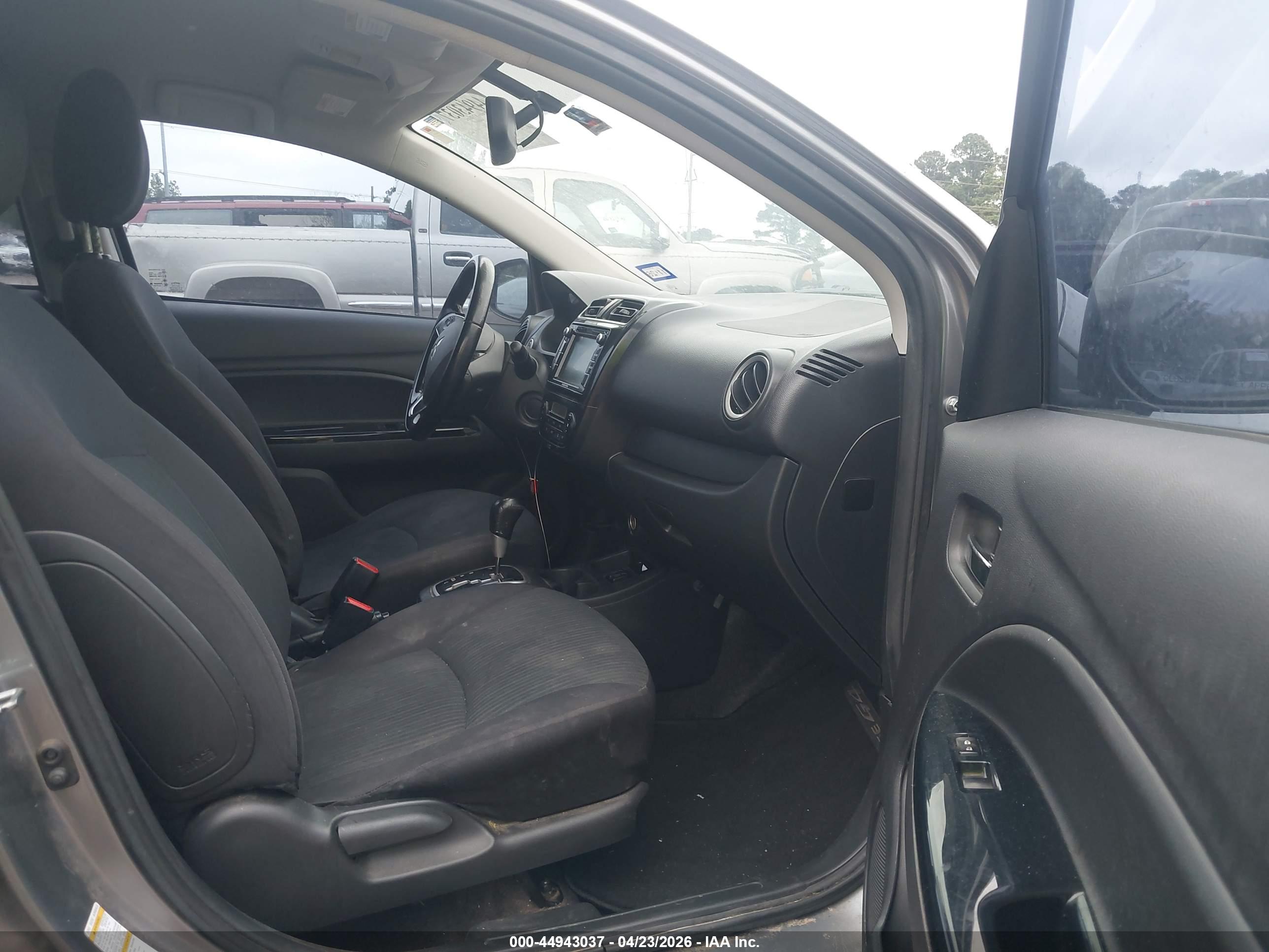 MITSUBISHI MIRAGE image 5