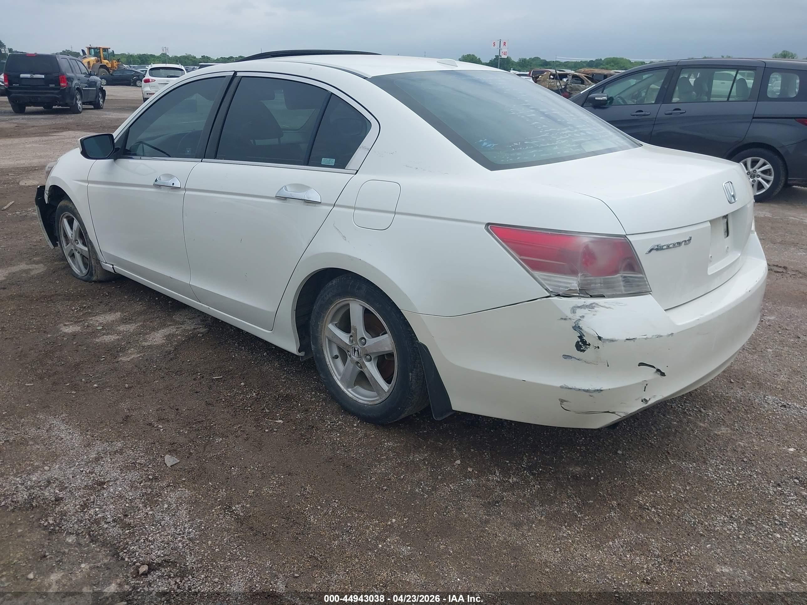 HONDA ACCORD image 3