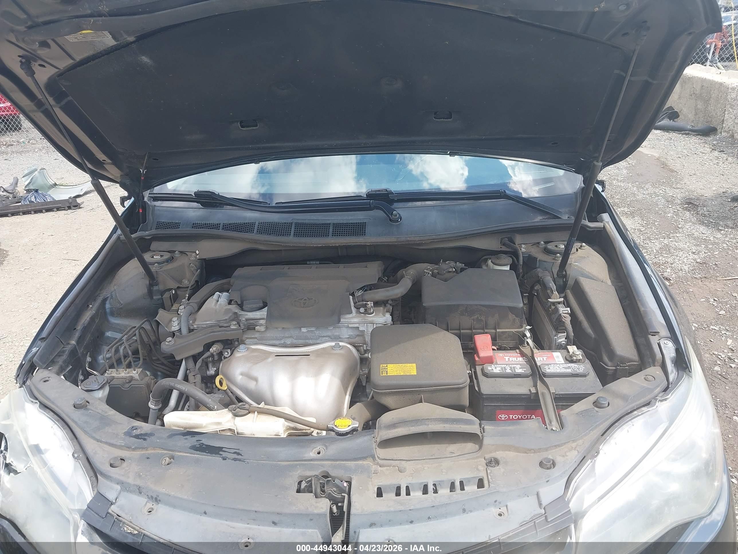 TOYOTA CAMRY image 10