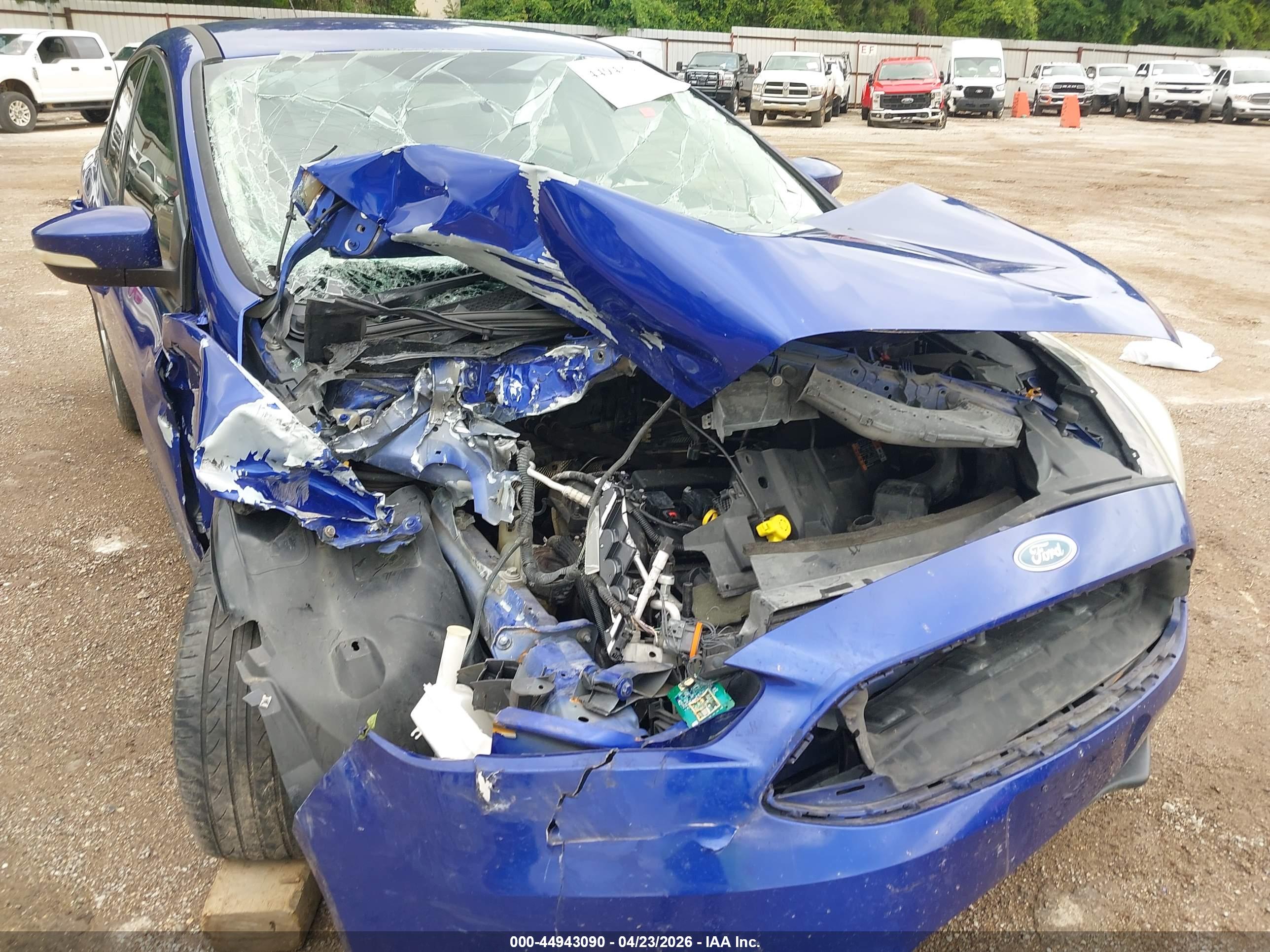 FORD FOCUS image 6